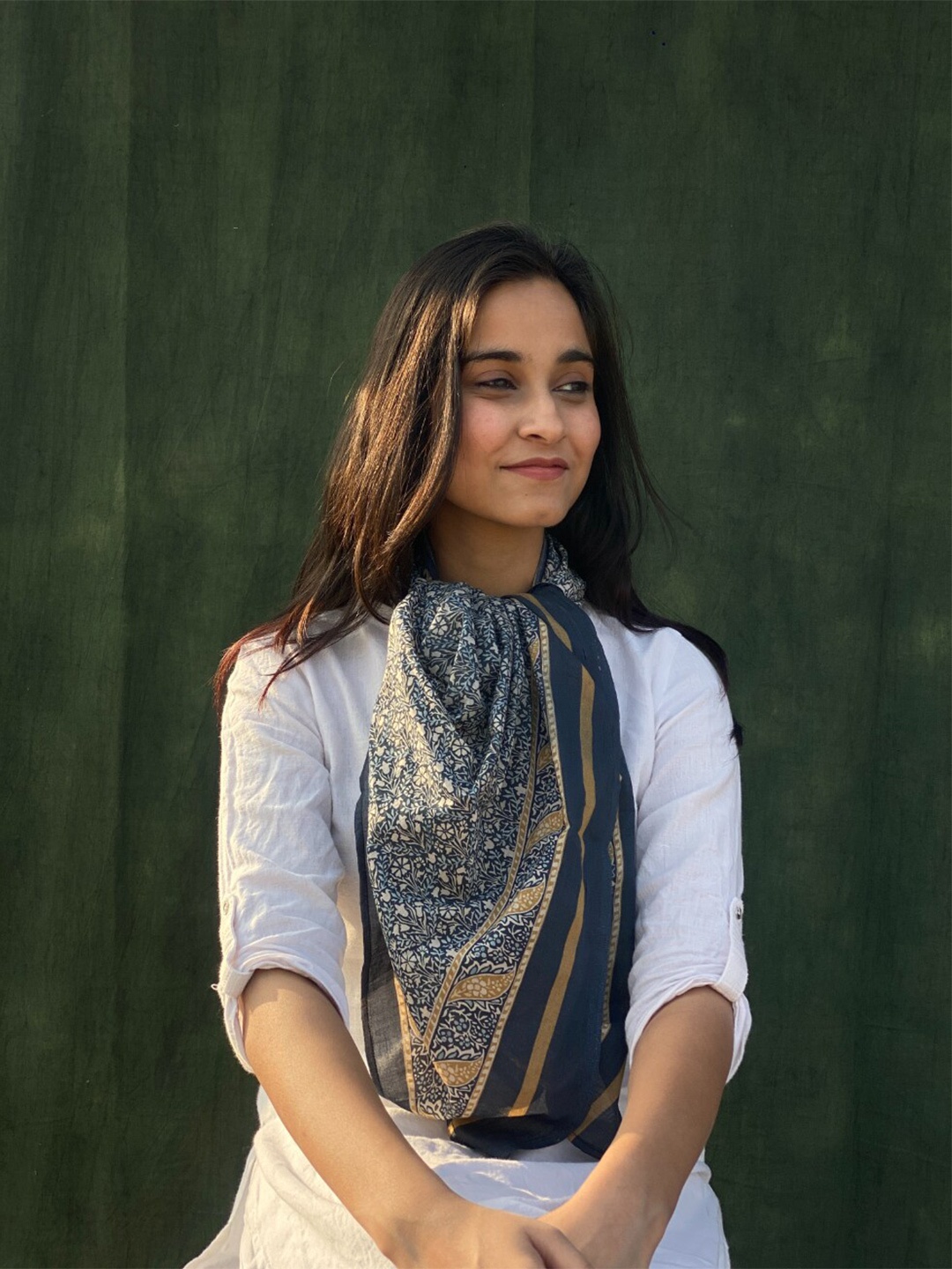 

BUTA BUTI Floral Printed Cotton Scarf, Navy blue