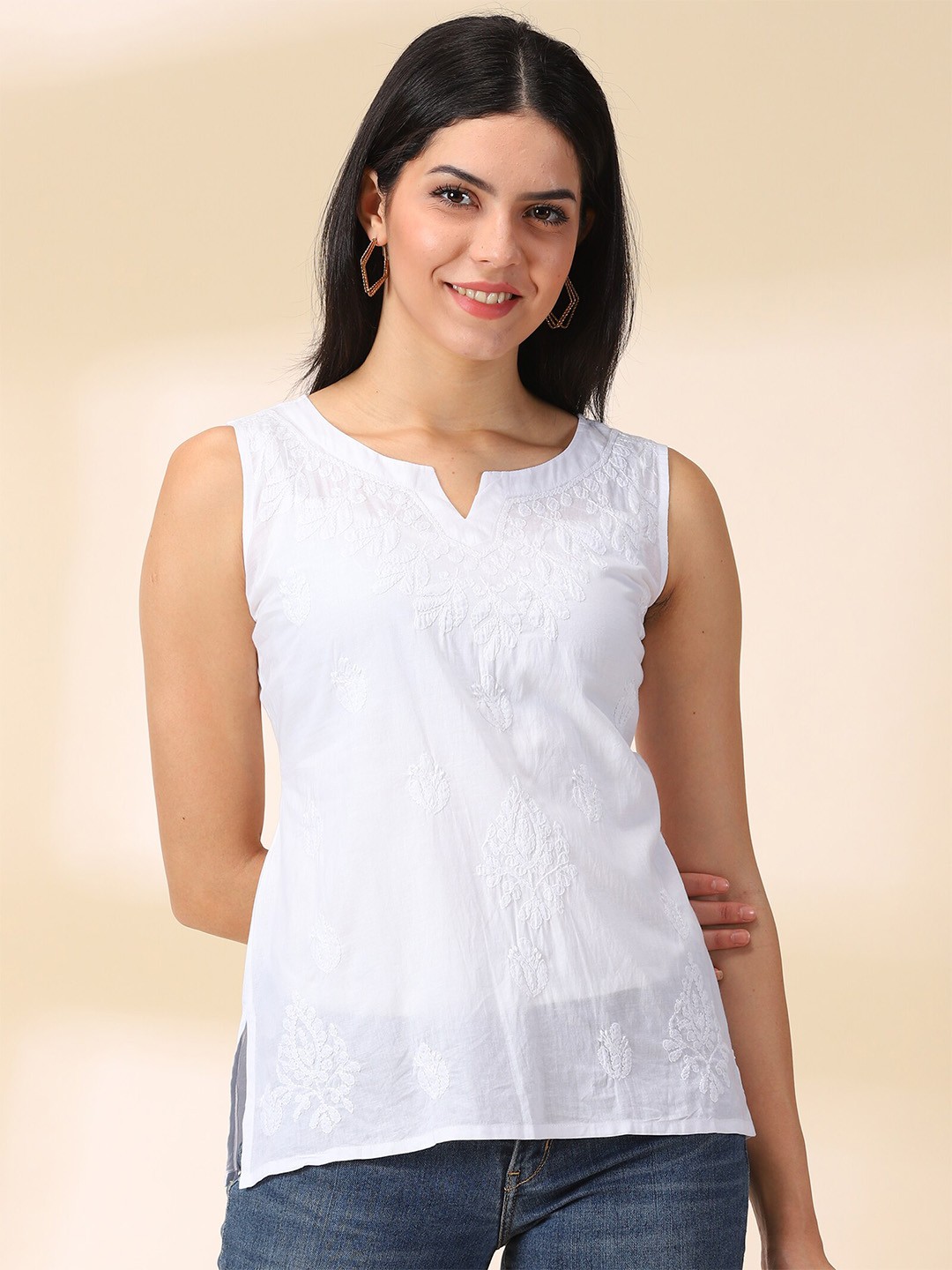 

DIVINATION Floral Embroidered Chikankari Top, White