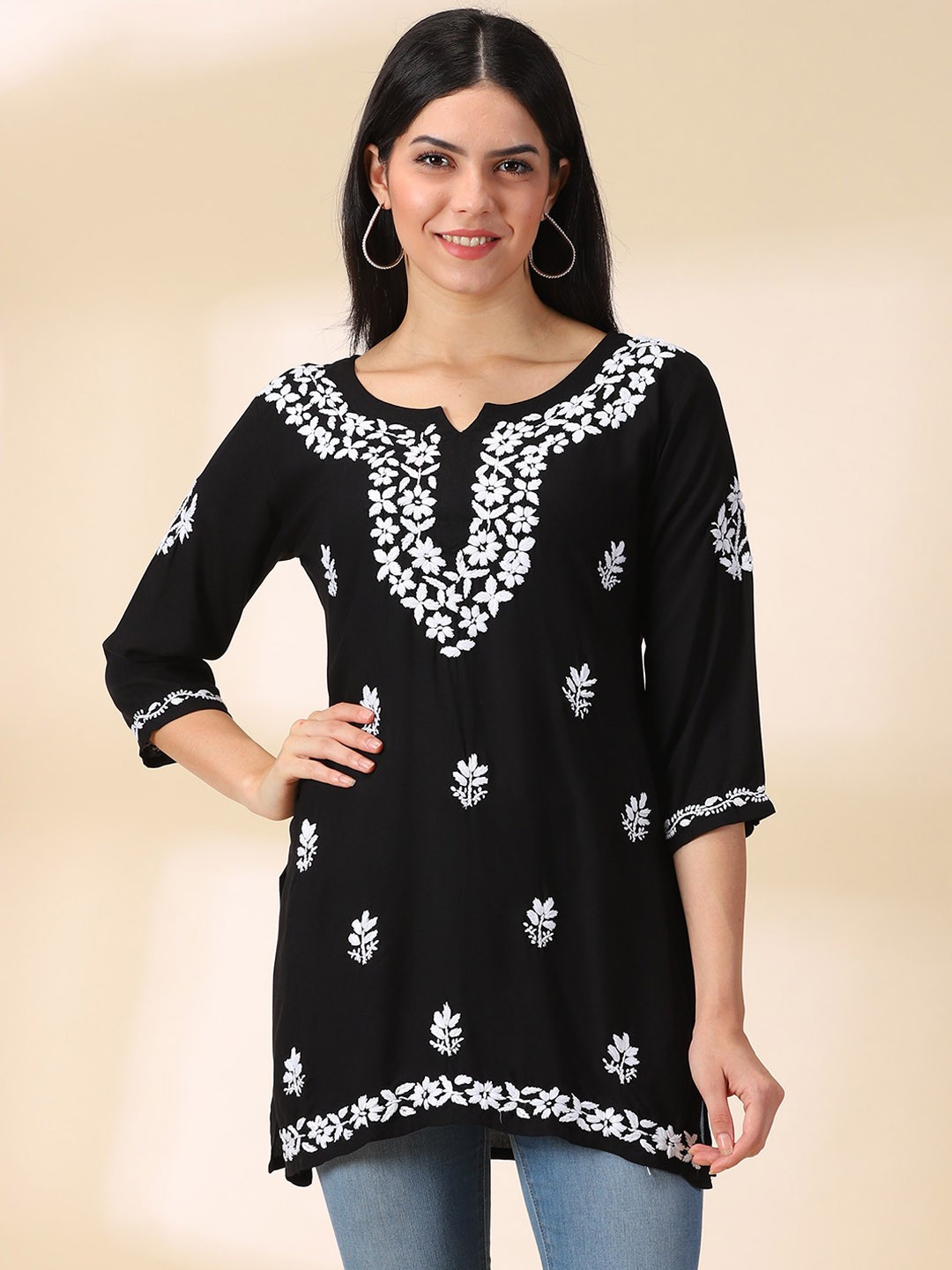

DIVINATION Ethnic Motifs Embroidered Round Neck Chikankari Kurti, Black
