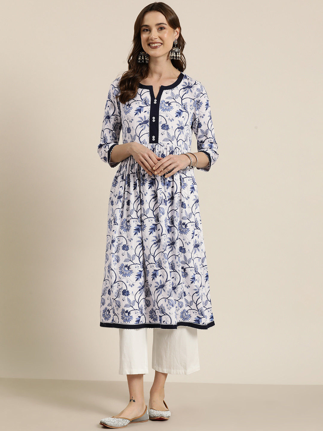 

HERE&NOW Women Floral Printed Kurta, White