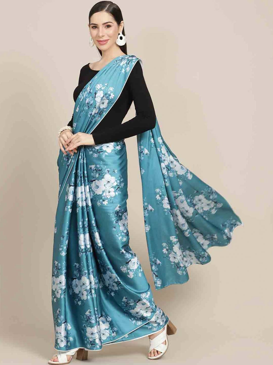 

Stylefables Retro Flora Floral Printed Saree, Blue