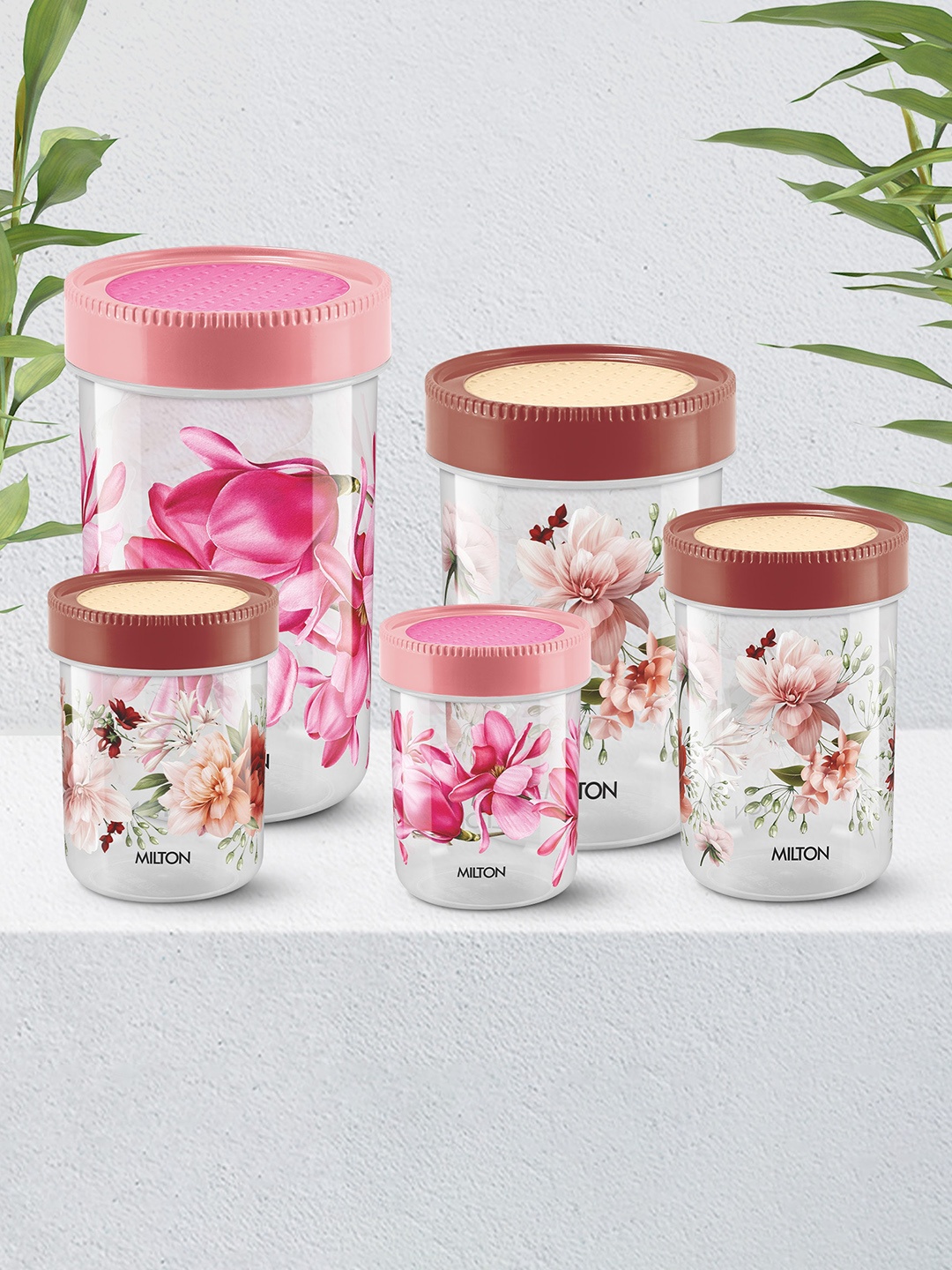 

Milton Nova 3 Pieces Transparent Printed Plastic Container 750 733 ml Each