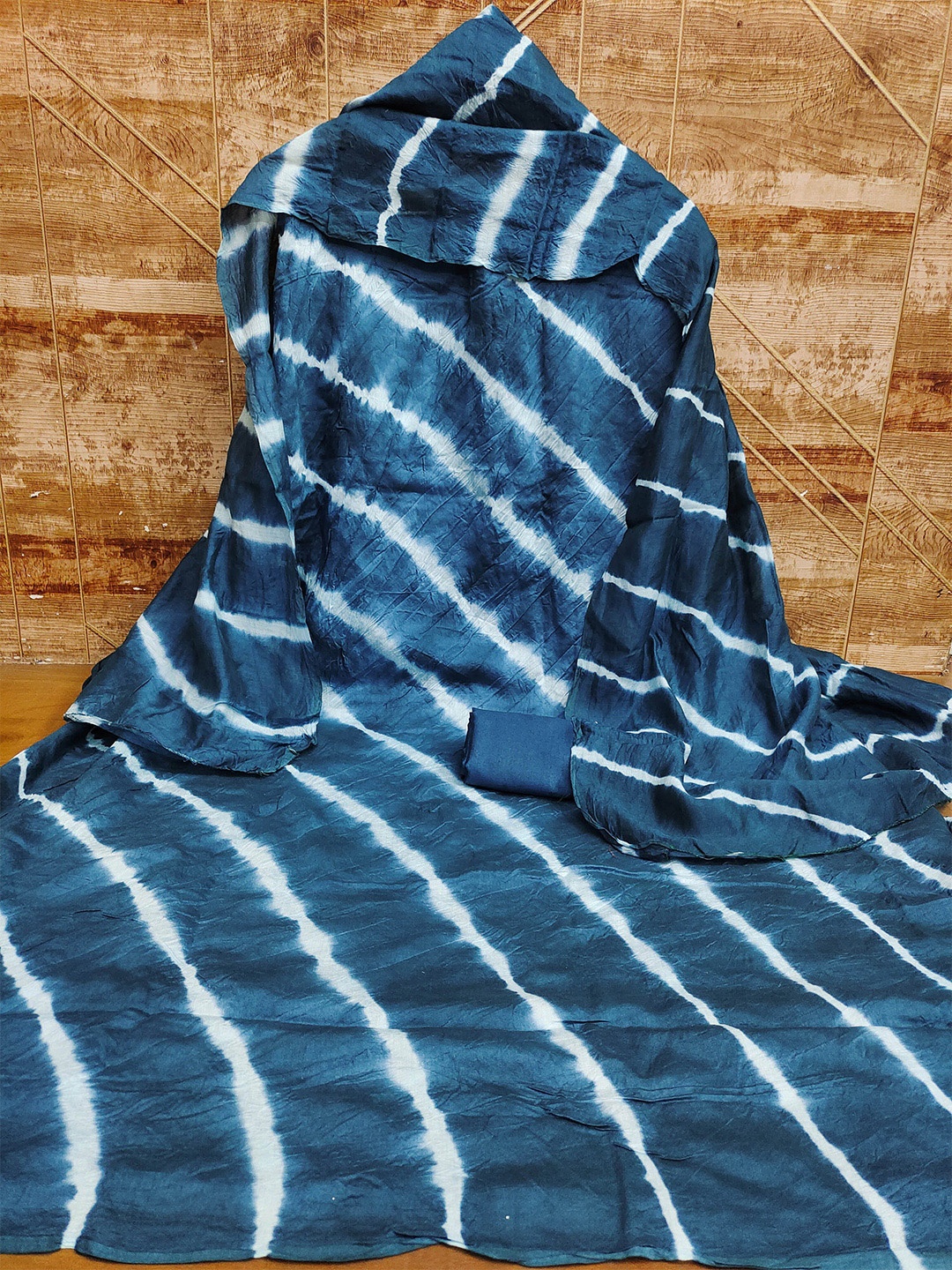 

MANVAA Tie and Dyed Unstitched Dress Material, Blue