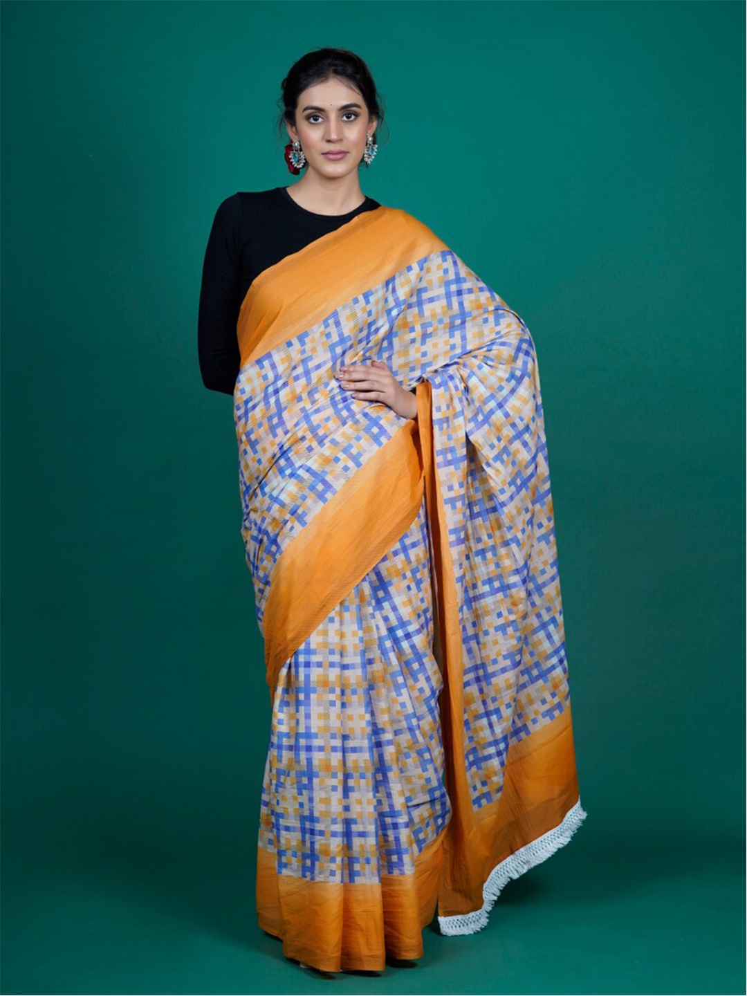 

BUTA BUTI Checks Printed Pure Cotton Tasseled Saree, Mustard