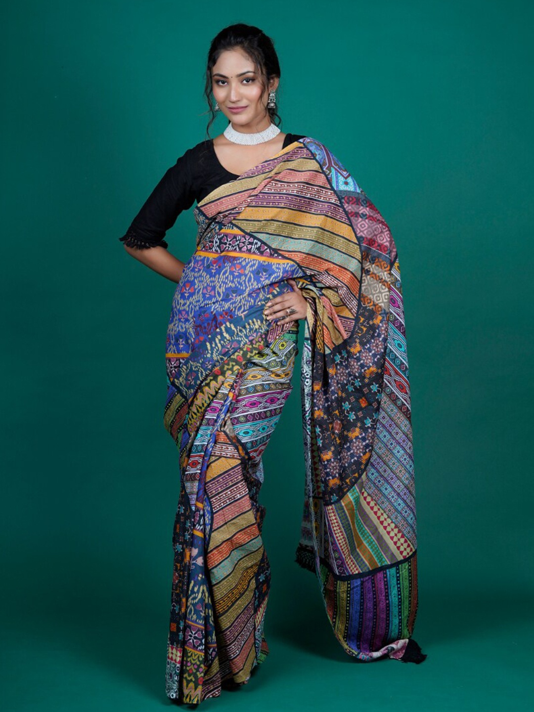 

BUTA BUTI Geometric Printed Pure Cotton Tasseled Saree, Blue