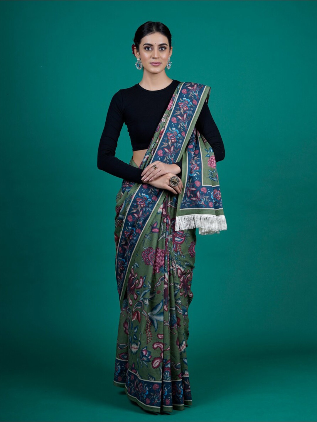

BUTA BUTI Floral Printed Pure Cotton Saree, Green
