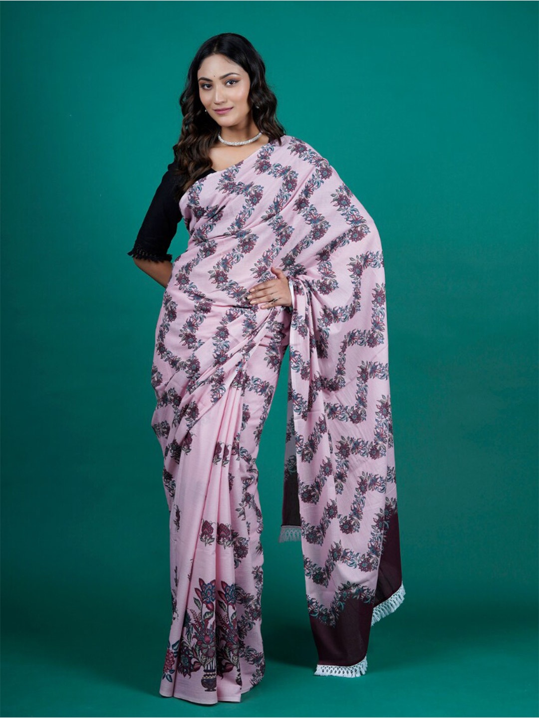 

BUTA BUTI Pink & Burgundy Pure Cotton Saree