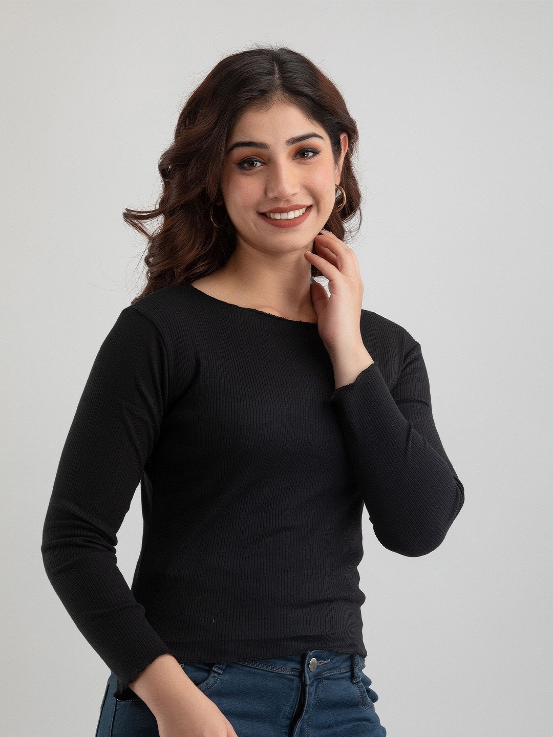 

Mialo fashion Black Monochrome Crop Top