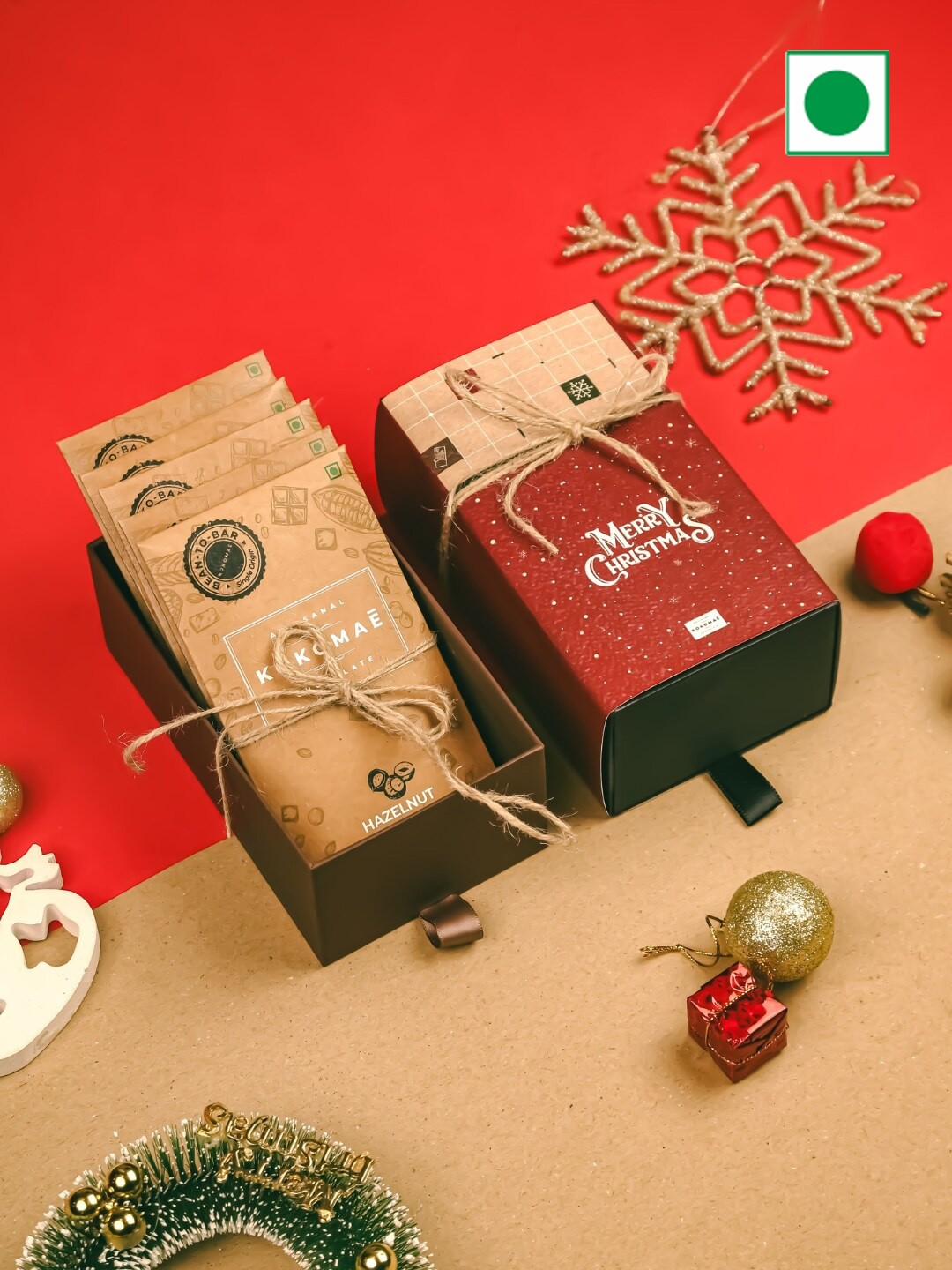 

Kokomae Artisanal Chocolate Christmas Premium Chocolate Hamper -5 Bean to Bars, Beige