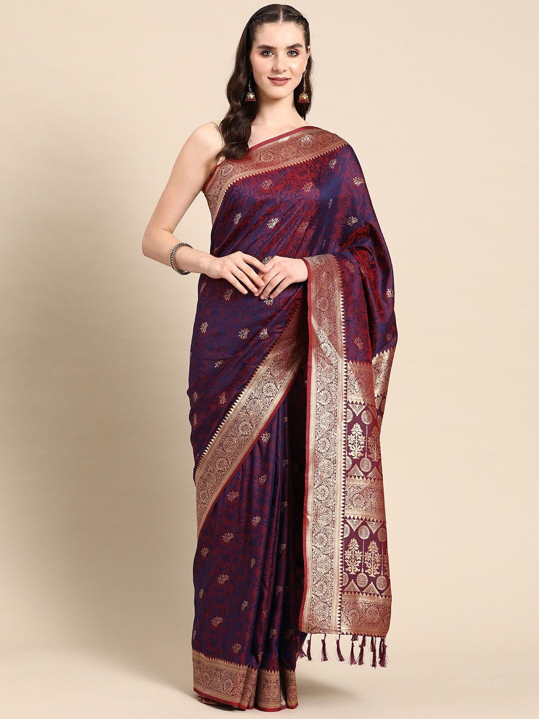 

DIVASTRI Woven Design Zari Banarasi Saree, Burgundy