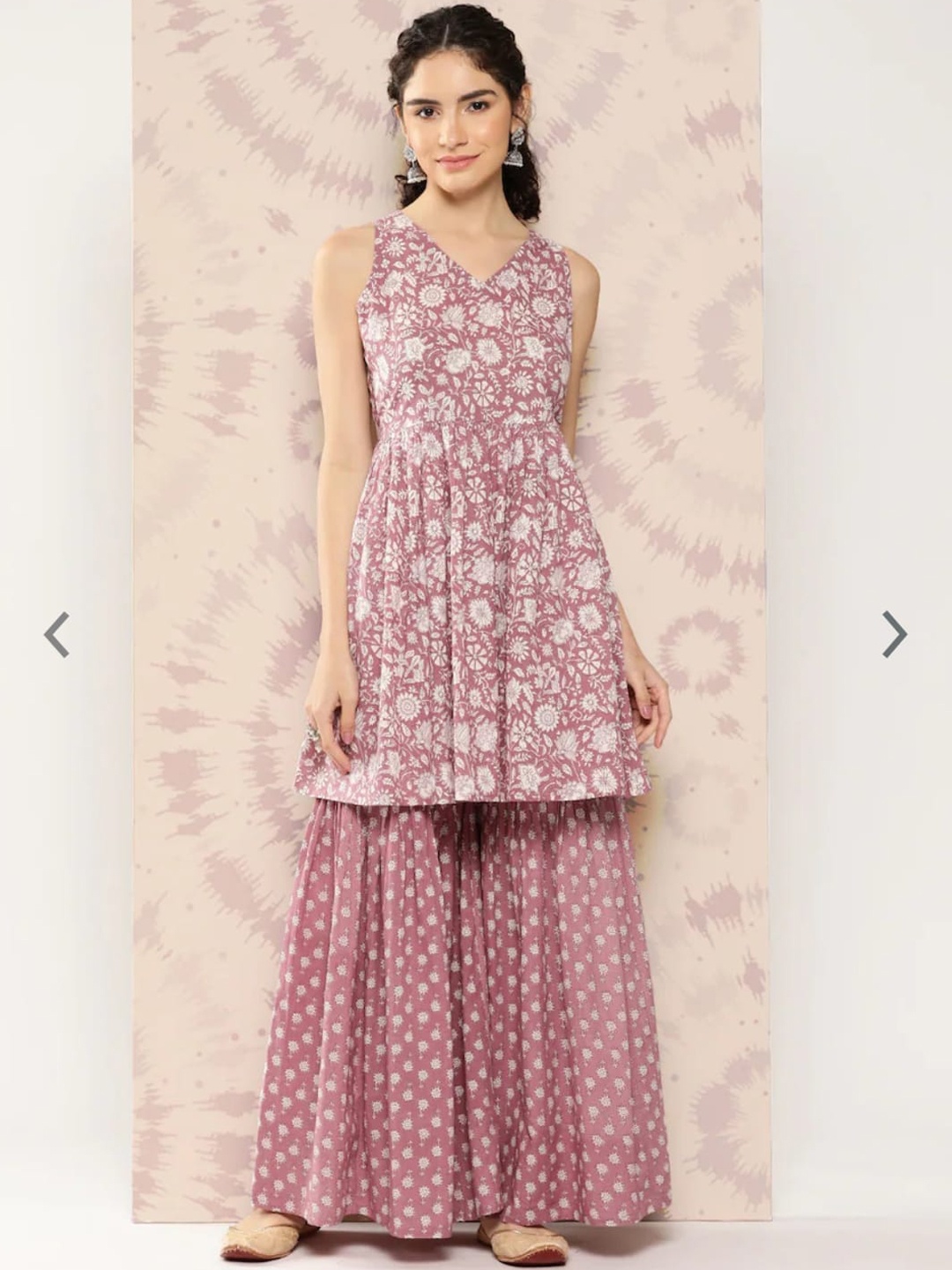 

Kamayra Ethnic Motifs Printed Empire Pure Cotton Kurta with Sharara, Mauve