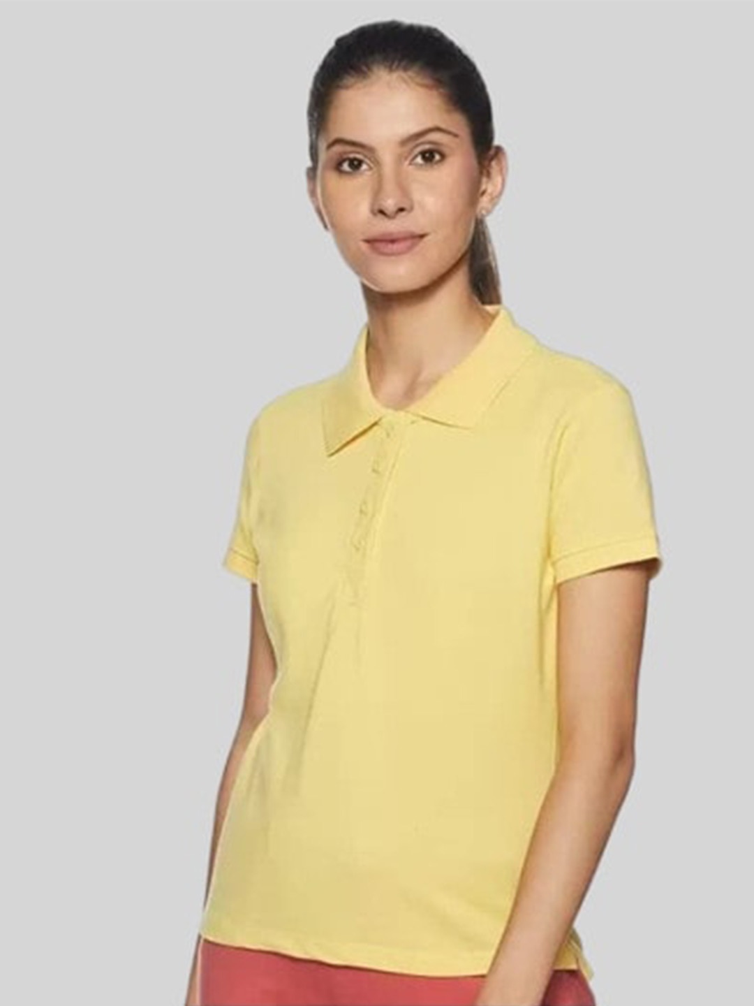 

INDIAN THREADS Polo Collar Cotton T-shirt, Yellow