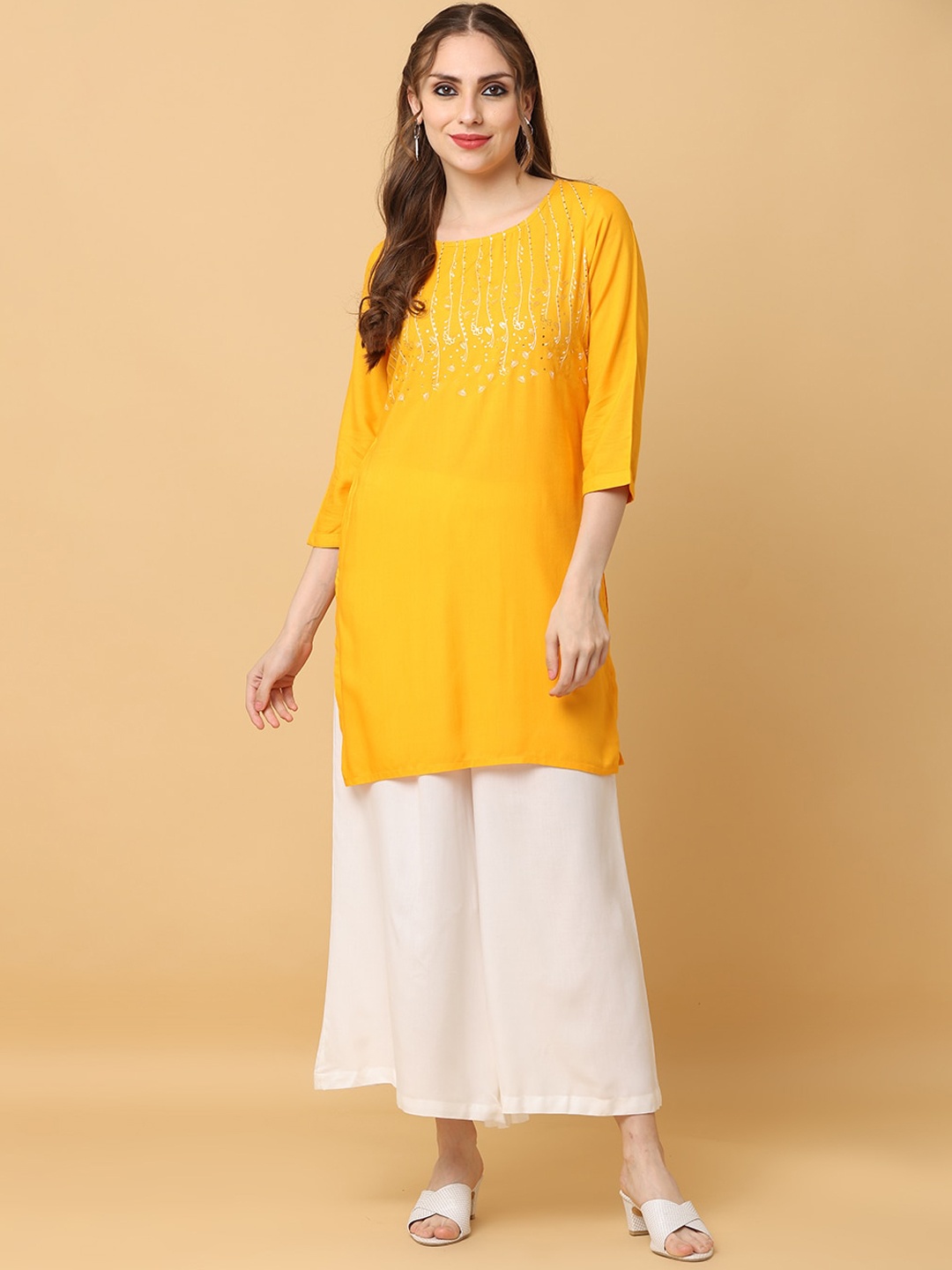 

KALINI Ethnic Motifs Foil Printed Round Neck Kurta, Yellow