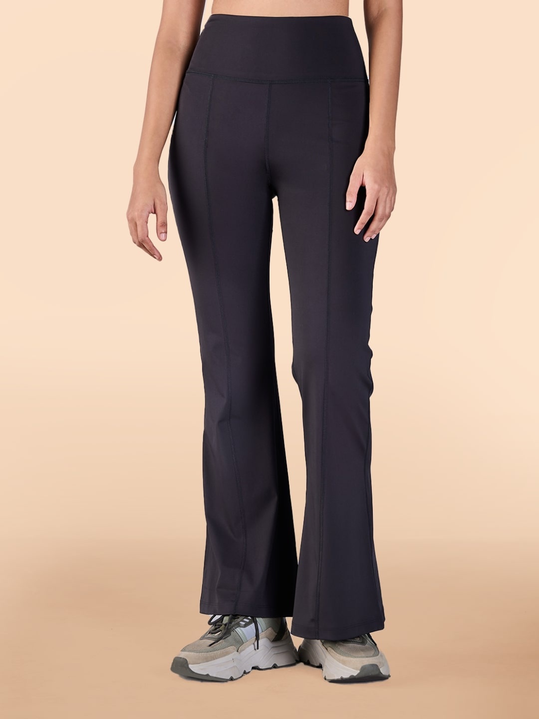 

KICA Women Flared Mid-Rise Track Pants, Black