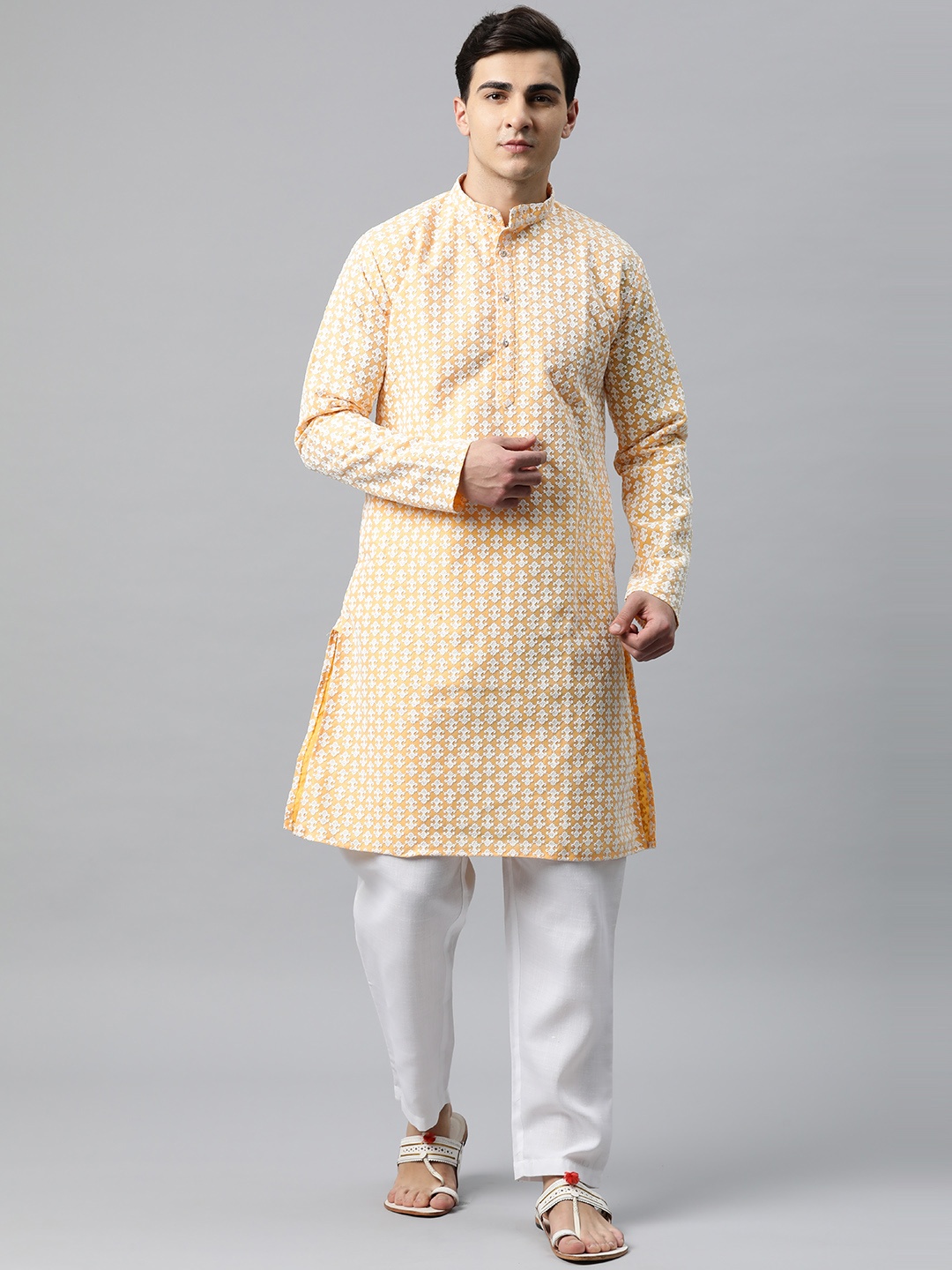 

Luxrio Men Ethnic Motifs Embroidered Cotton Kurta, Yellow