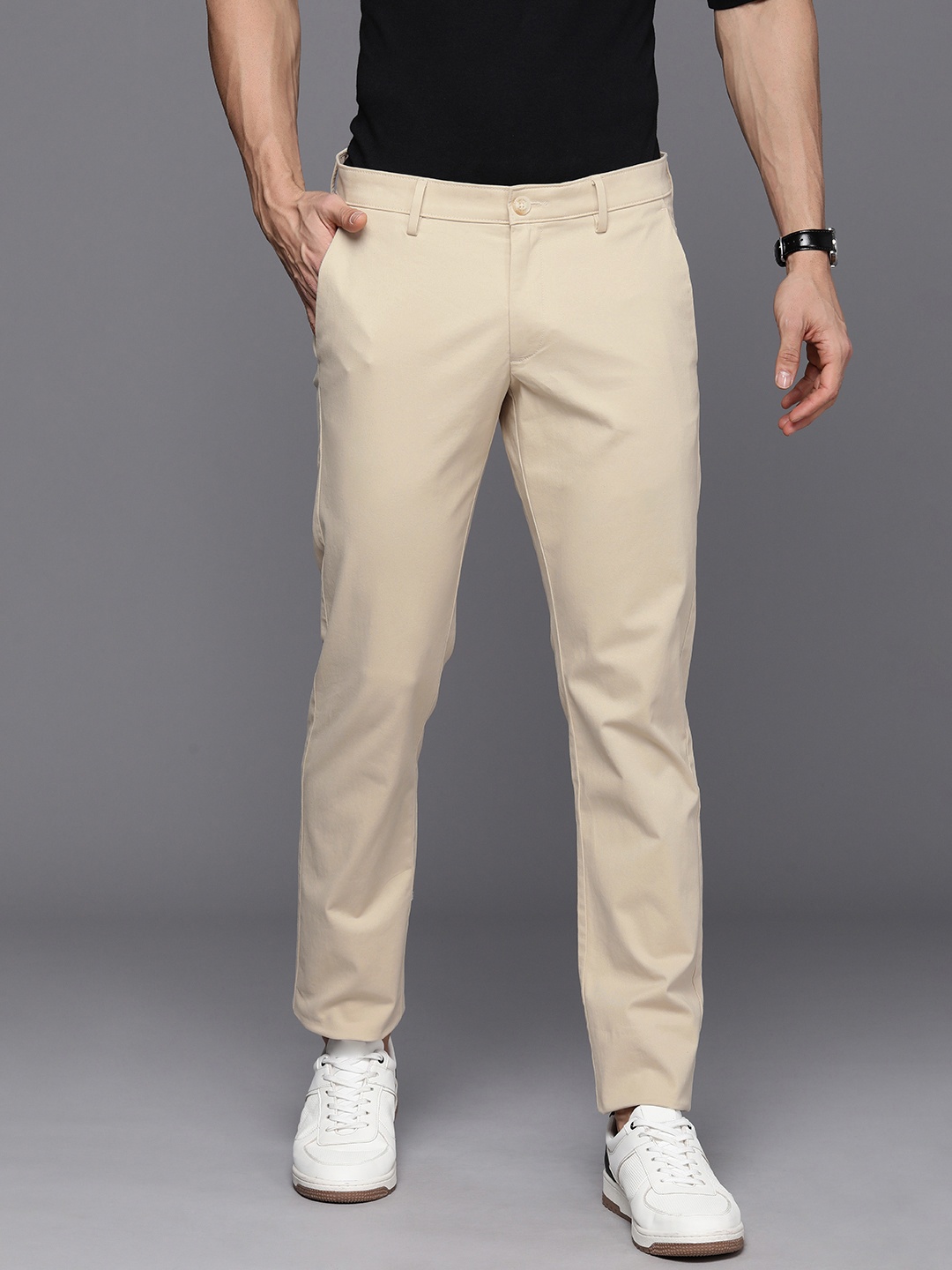 

Allen Solly Men Slim Fit Chinos Trousers, Beige