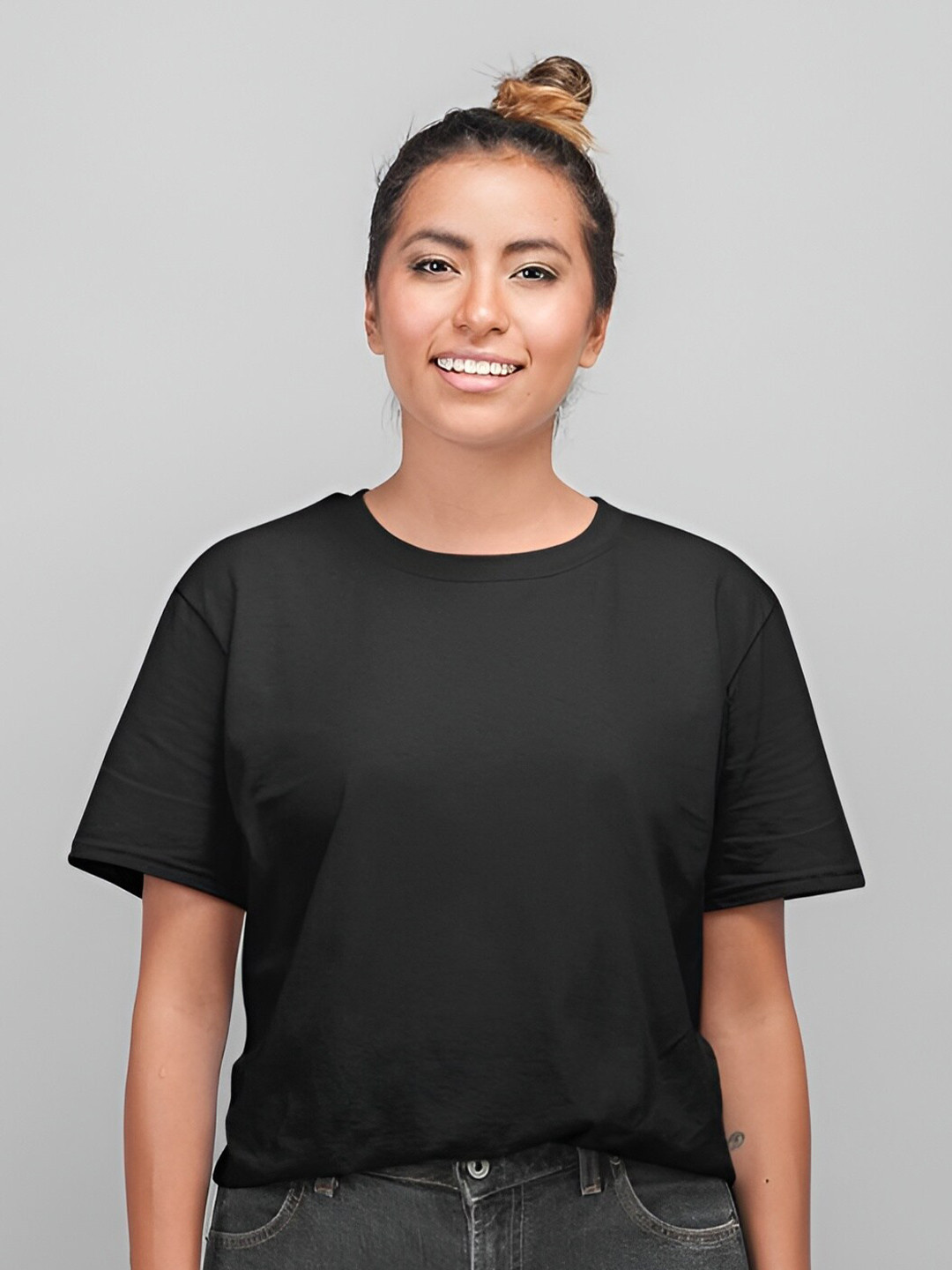 

Beetein Lamhein Drop Shoulder Sleeves Oversized Pure Cotton T-Shirt, Black