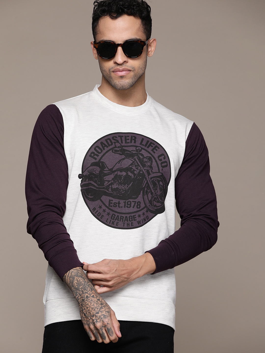 

Roadster Men Colourblocked Sweatshirt, Grey melange