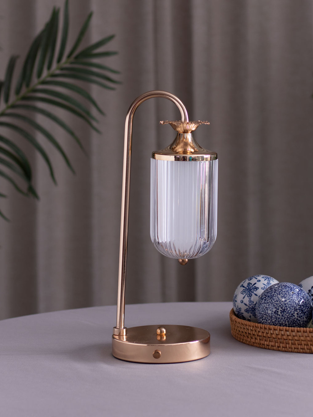 

THEDECORKART Contemporary Cylindrical Shaped Table Lamp, Gold