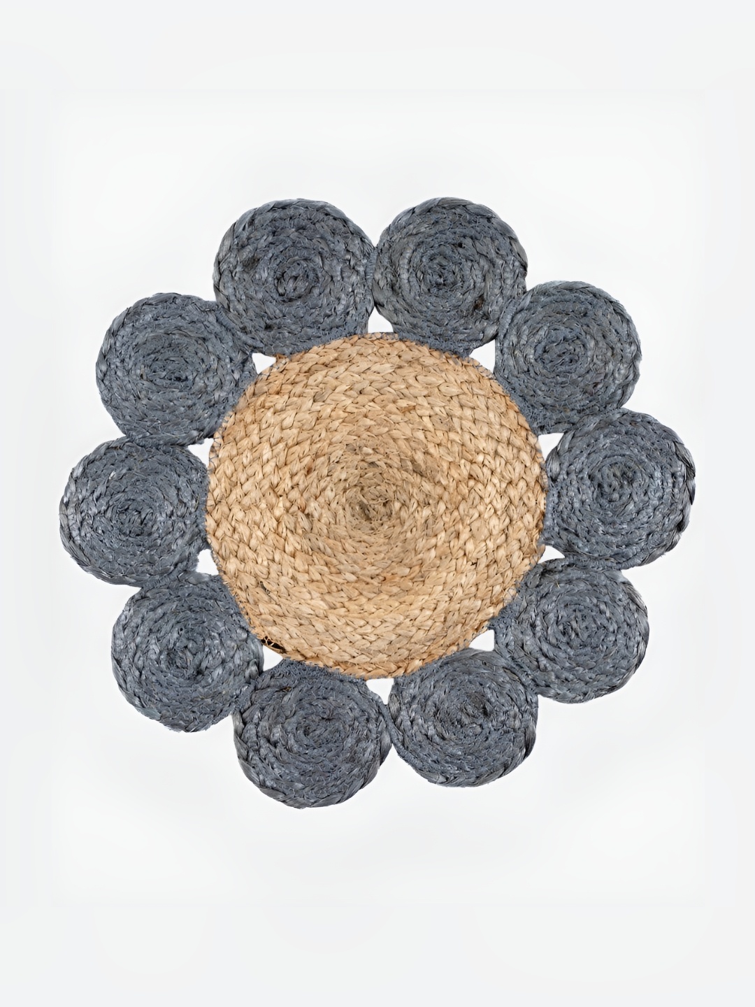 

GRHAMOY 2 Pieces Grey & Brown Braided Floral Table Placemats
