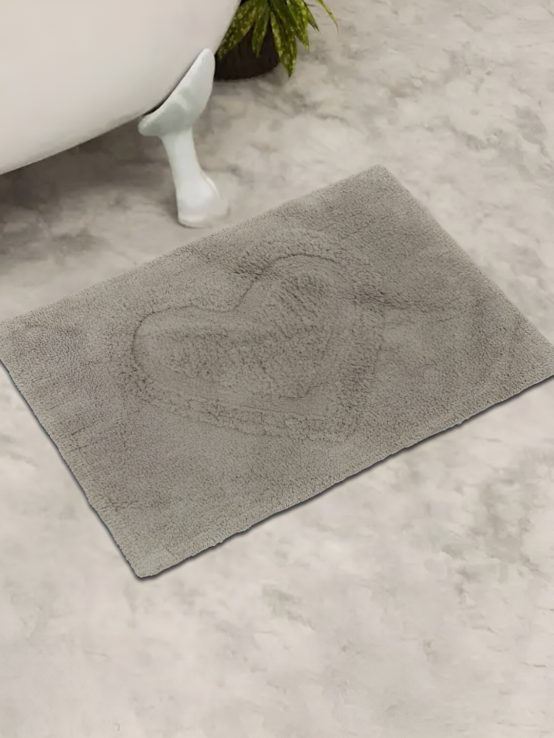 GRHAMOY Grey Heart Pattern 210 GSM Cotton Soft Rectangle Bath Rugs