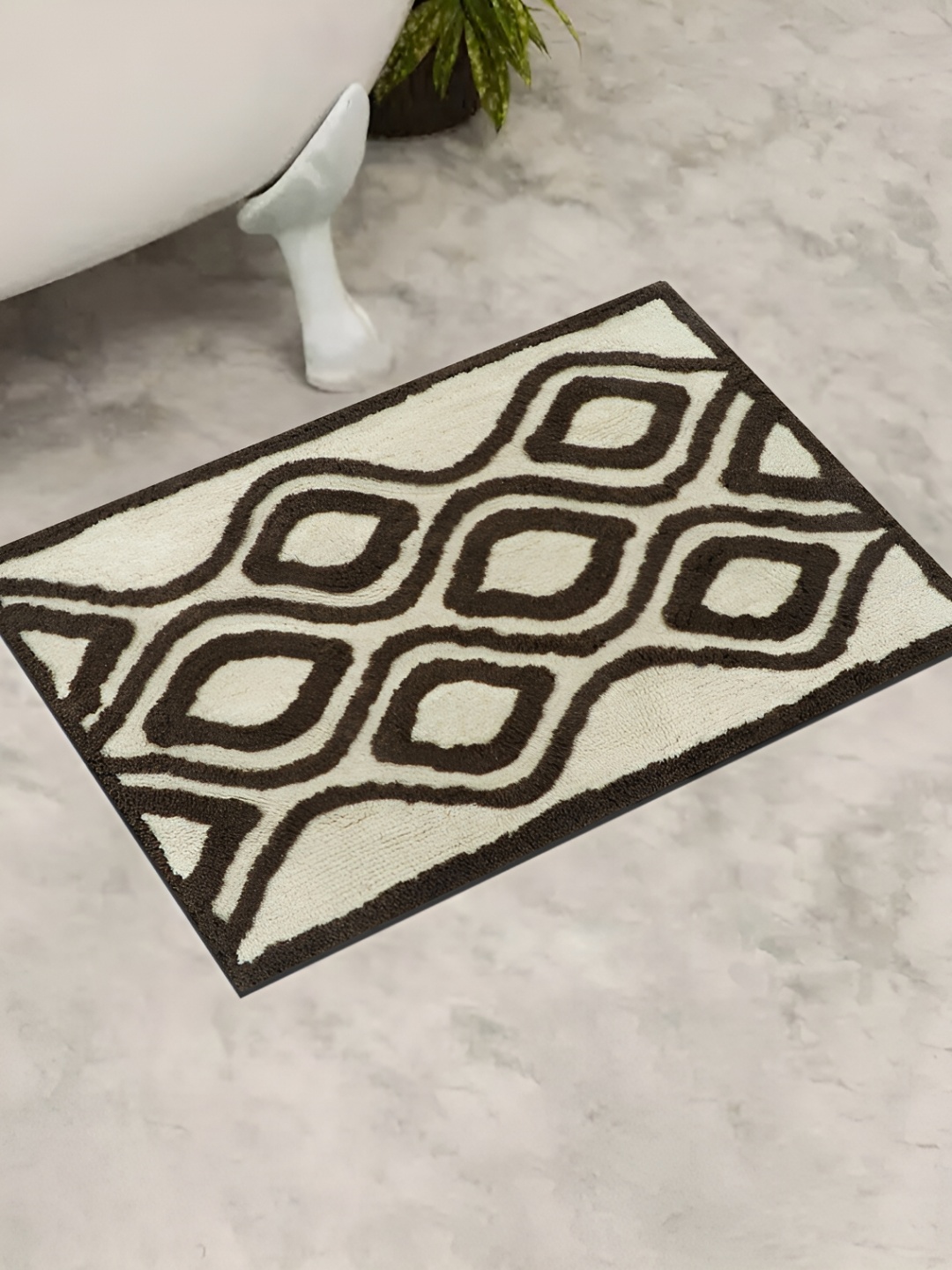 

GRHAMOY Beige Brown Embossed 210 GSM Cotton Soft Rectangle Bath Rugs