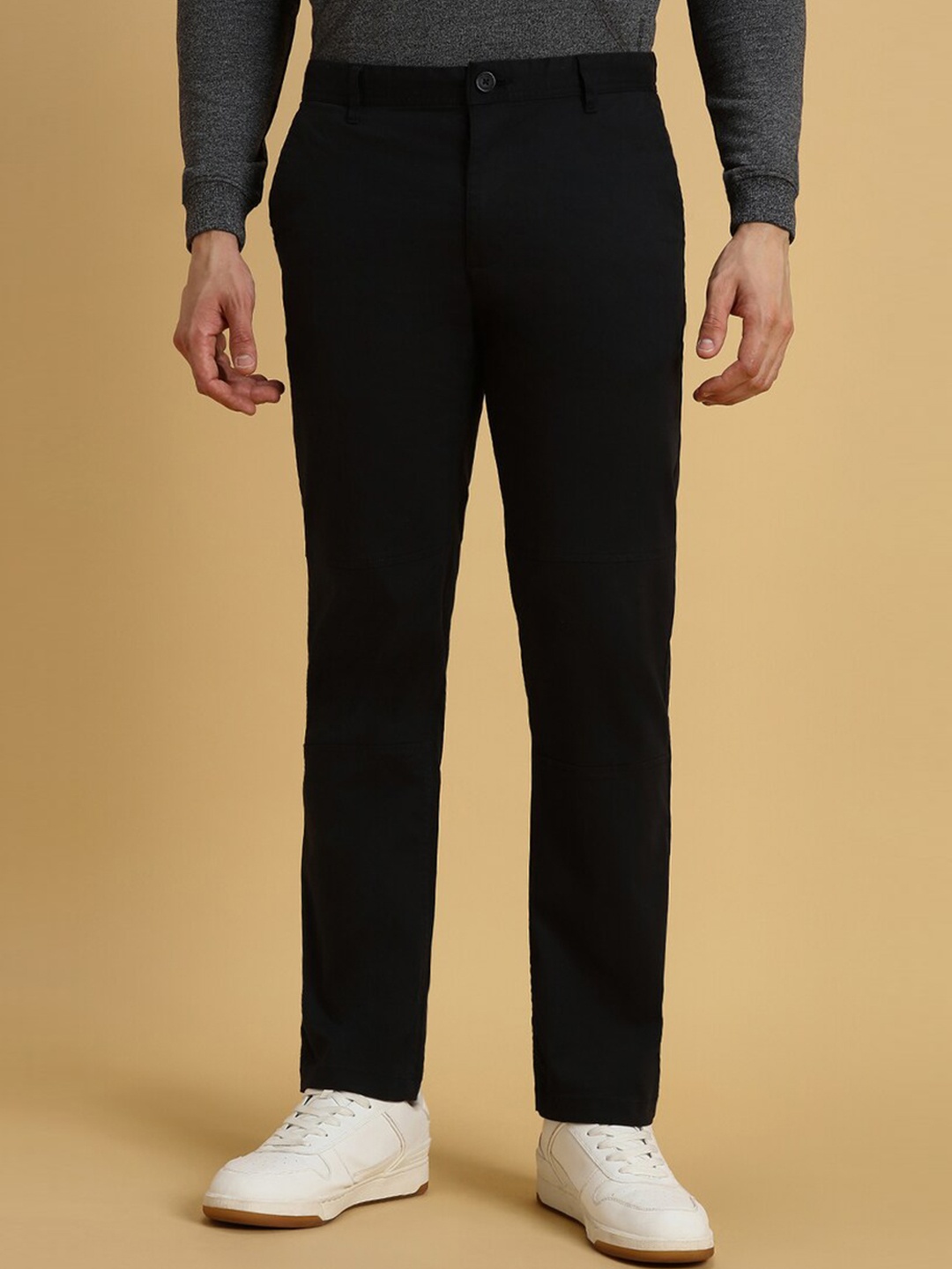 

FOREVER 21 Men Mid Rise Regular Trousers, Black