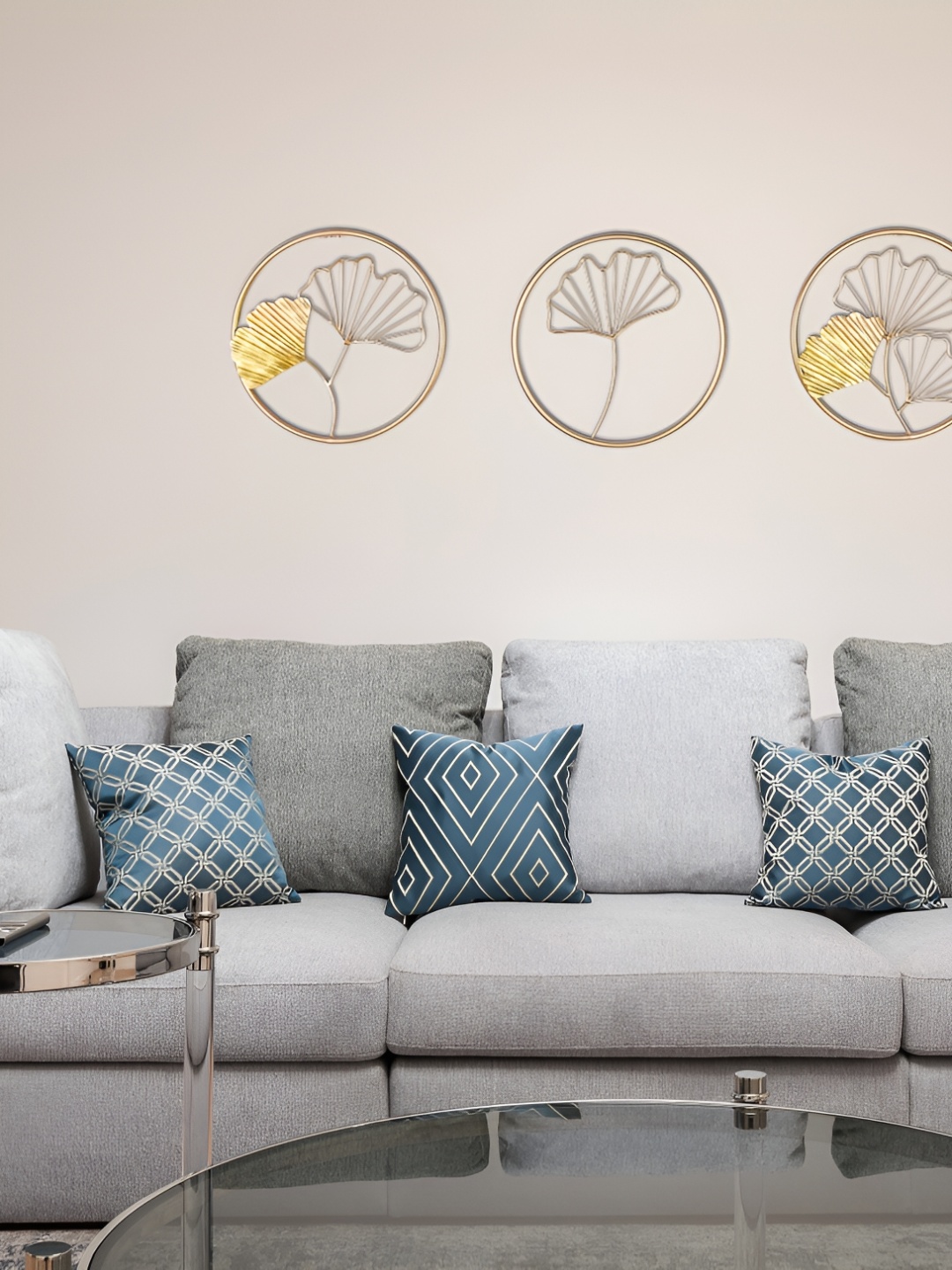 

HANDICRAFTS TOWN Gold Toned Metal Wall Decor