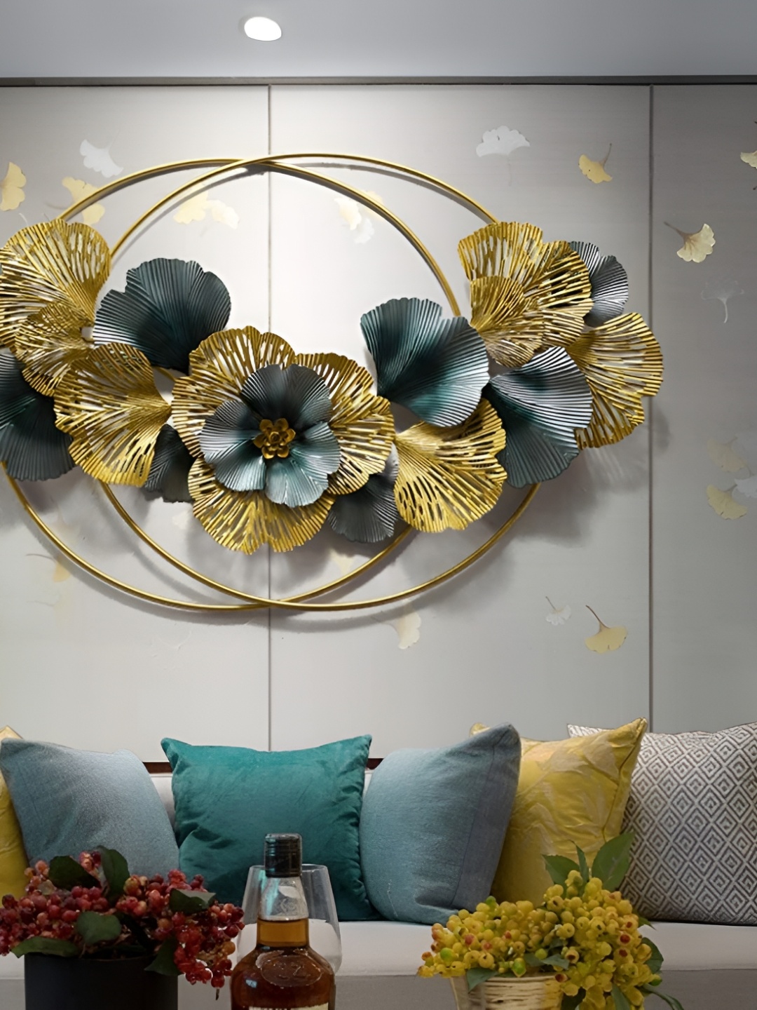 

HANDICRAFTS TOWN Green & Gold Toned Metal Wall Decor