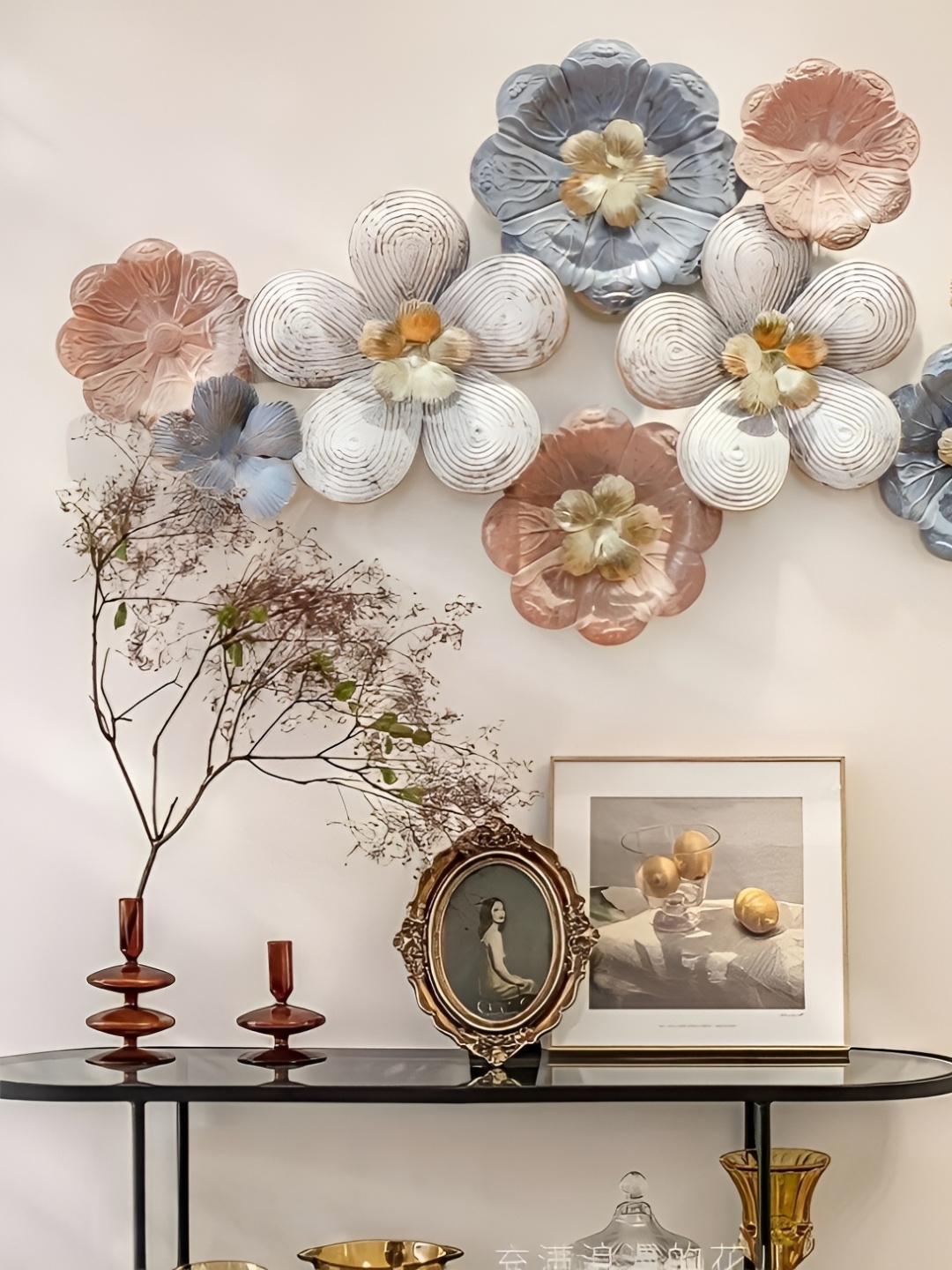 

HANDICRAFTS TOWN Grey & Pink Metal Wall Decor