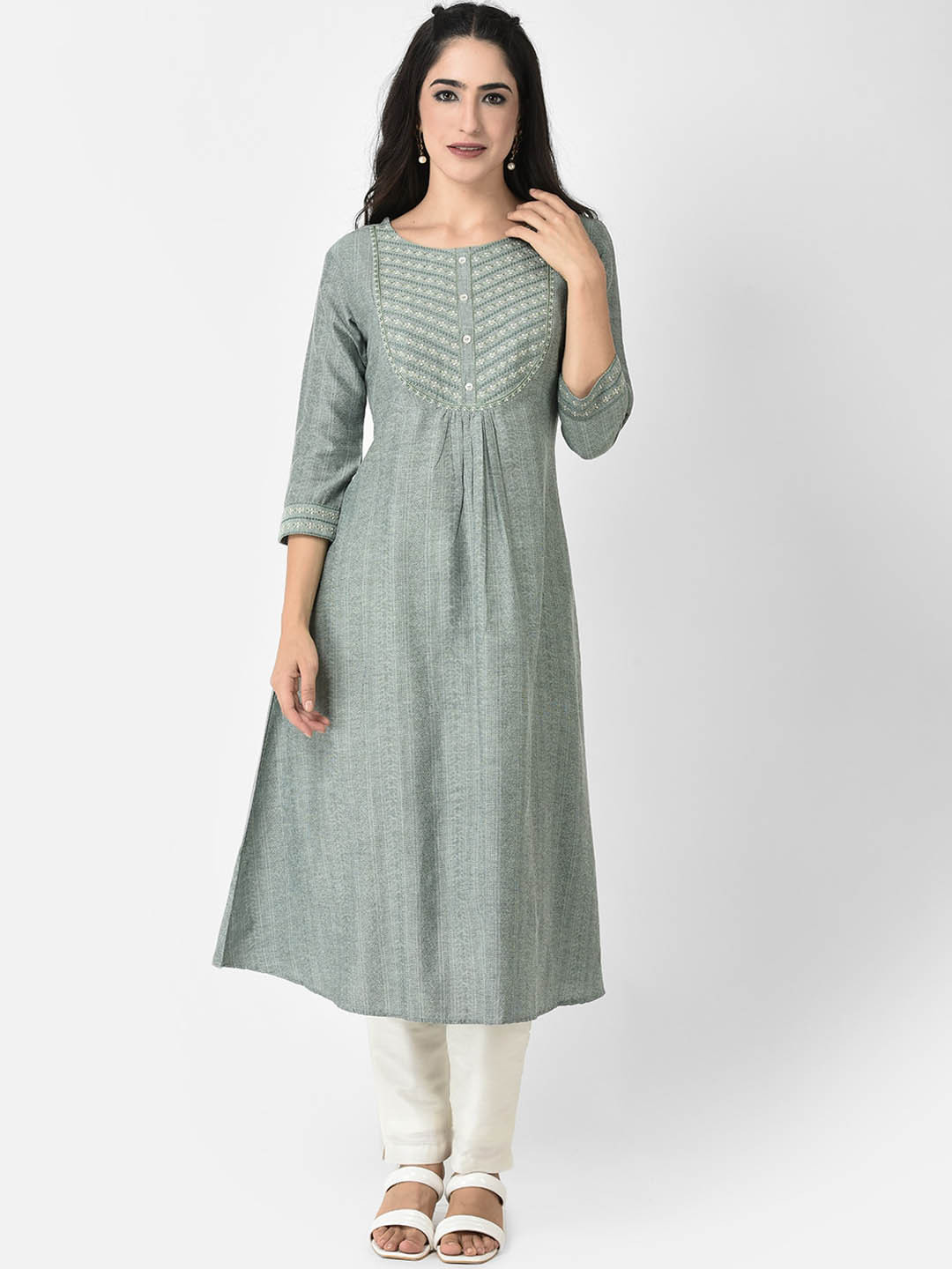 

Span Floral Printed Round Neck A-Line Kurta, Blue