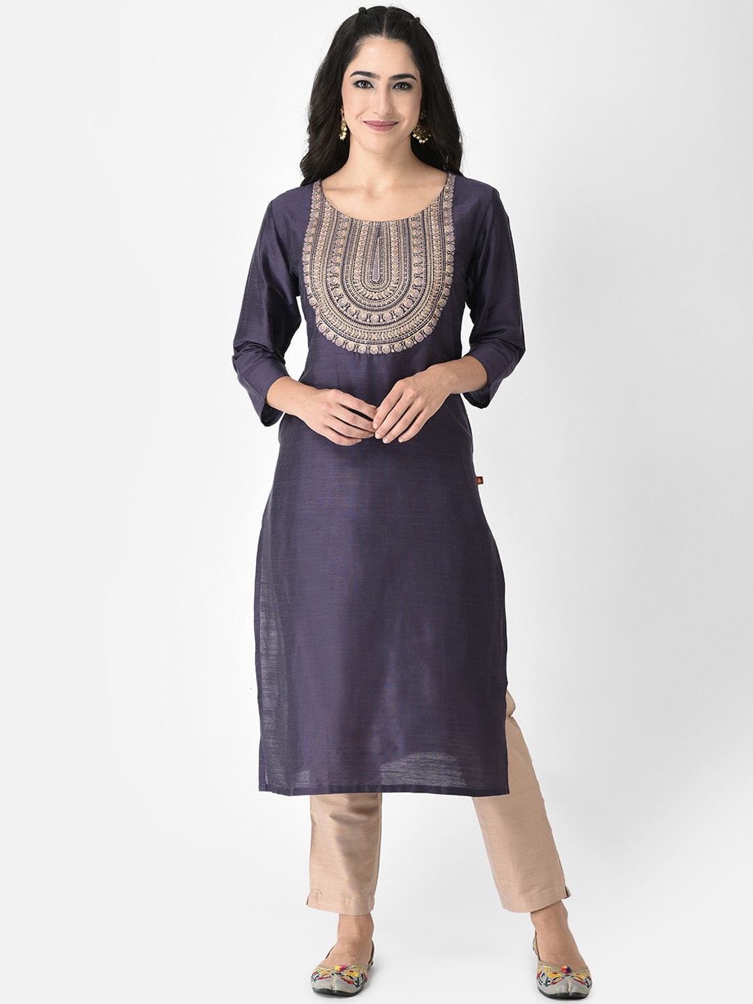 

Span Ethnic Motifs Yoke Design Sequinned Straight Kurta, Purple