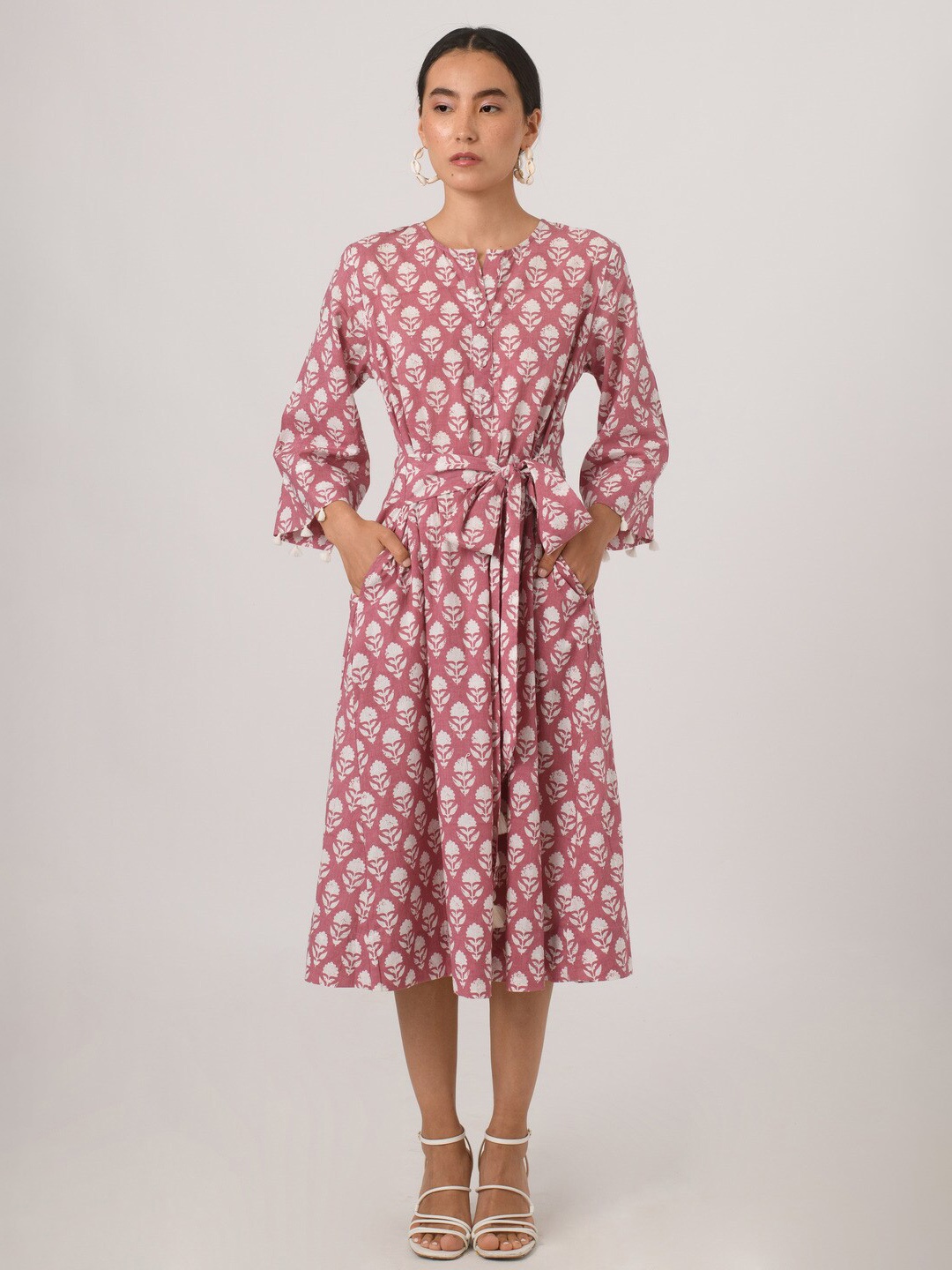 

Prakriti Jaipur Floral Printed Flared Sleeves Tie-Ups Cotton Fit and Flare Midi Dress, Purple