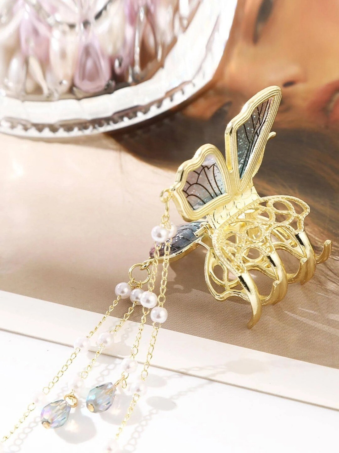

FIMBUL Women Multicoloured Claw Clip, Gold
