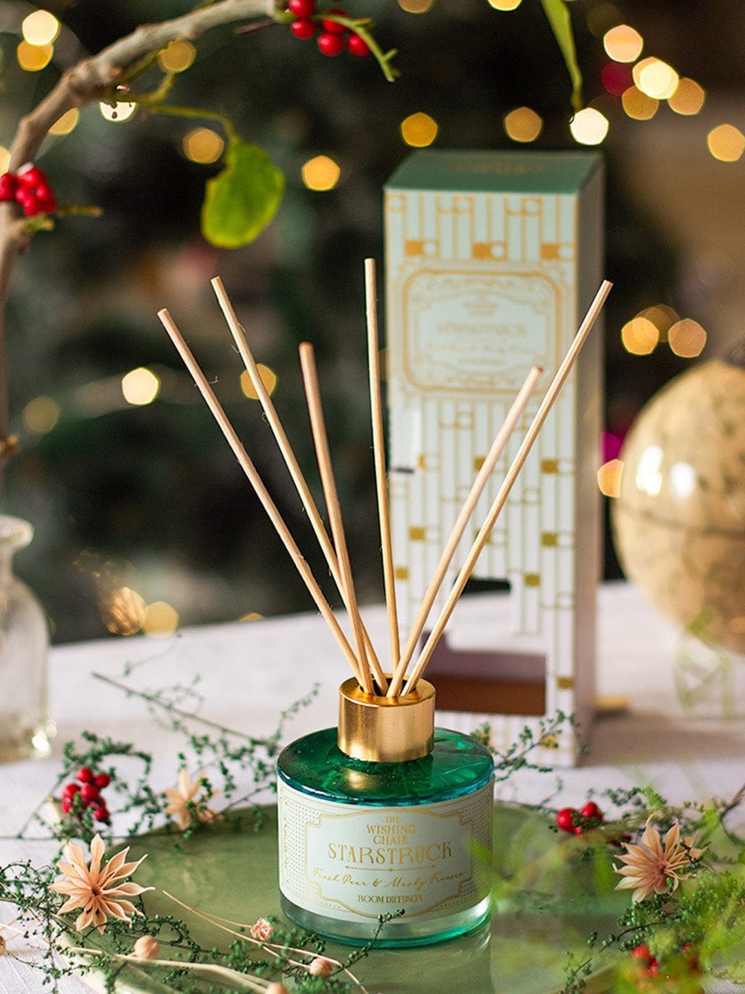 

The Wishing Chair Green Fresh Pear & Musky Freesia Reed Diffuser with Oil