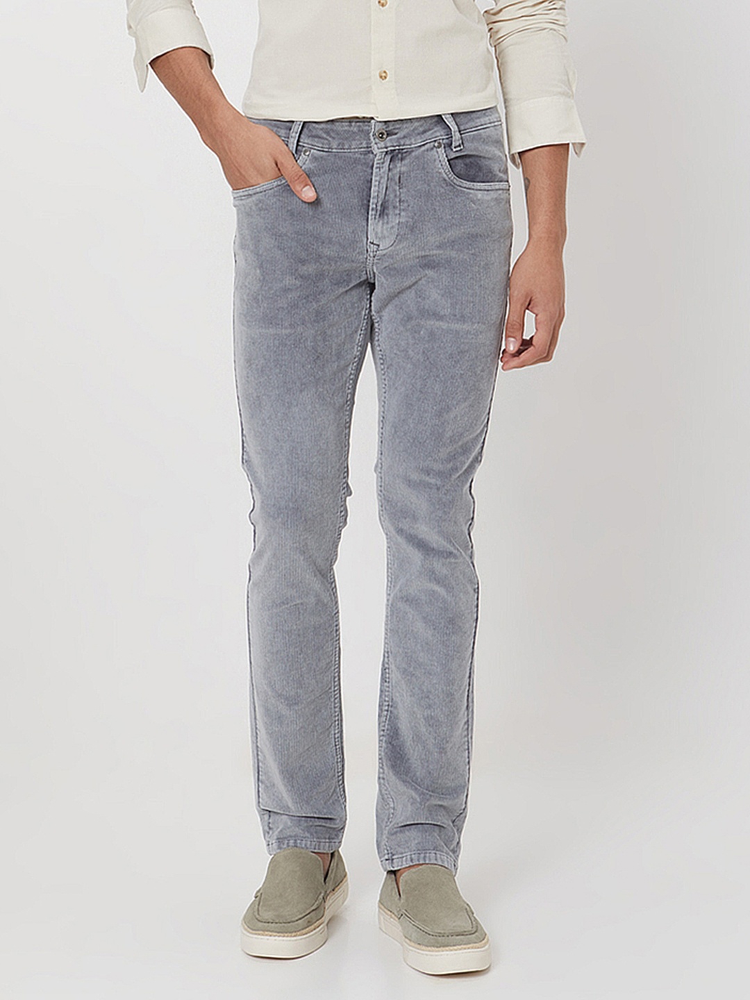 

Mufti Men Slim Fit Corduroy Trousers, Grey