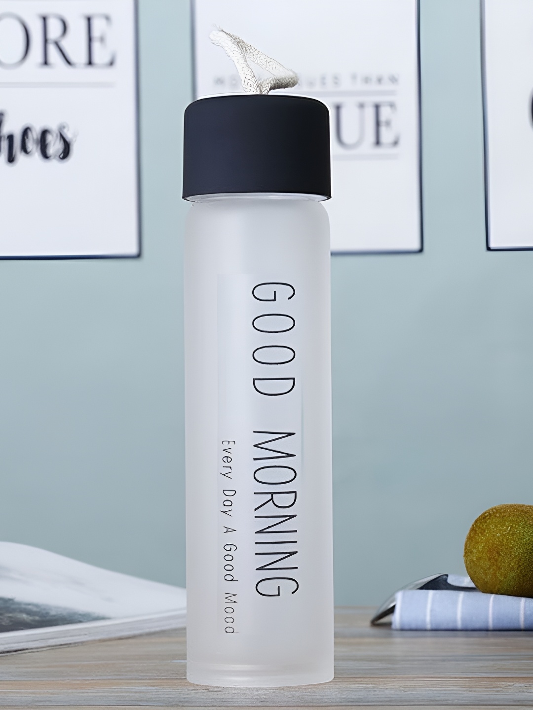 

WELOUR White & Black 2 Pieces Glass Water Bottles