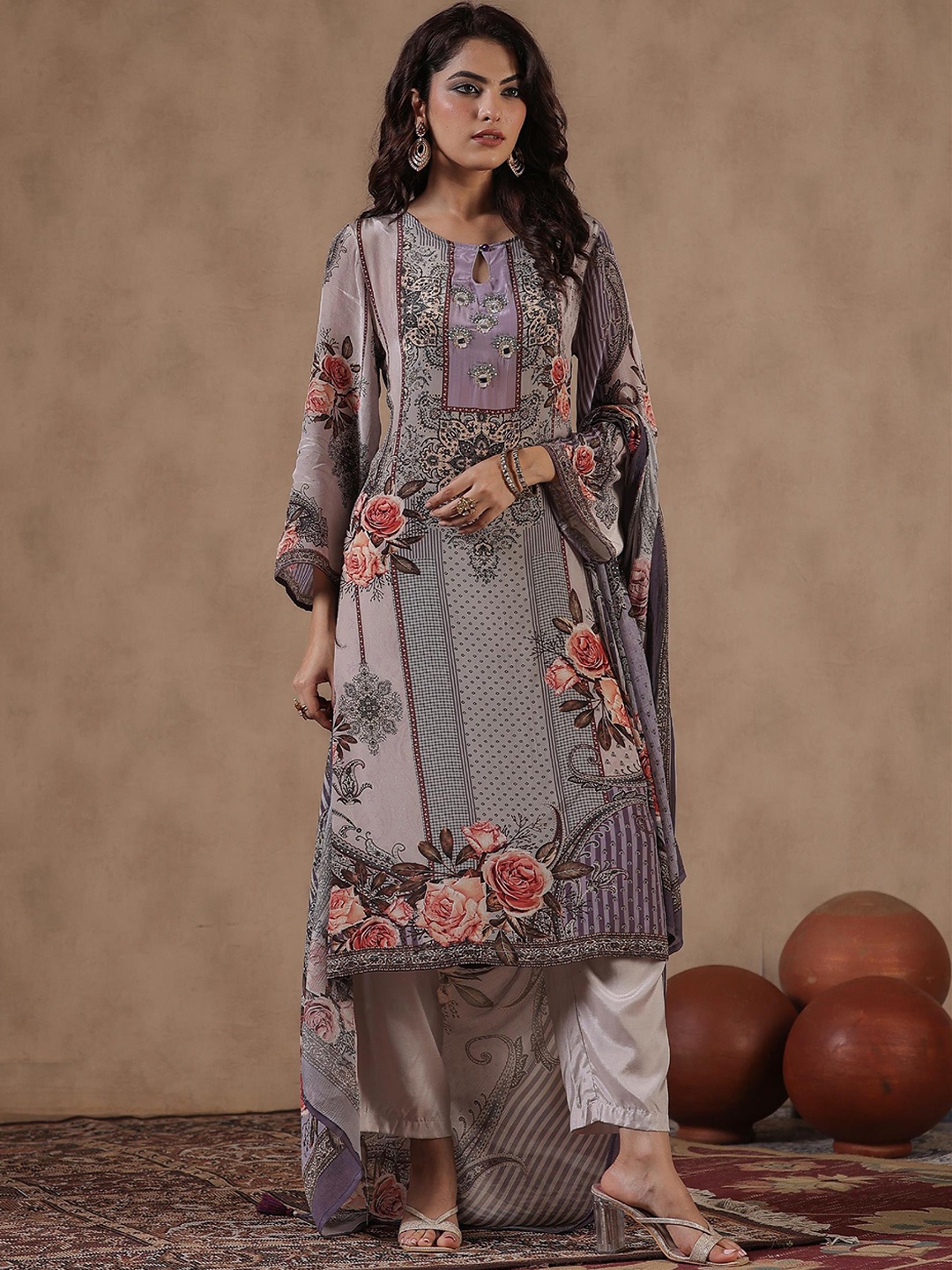 

SCAKHI Ethnic Motifs Printed Regular Kurta With Trousers & Dupatta, Purple