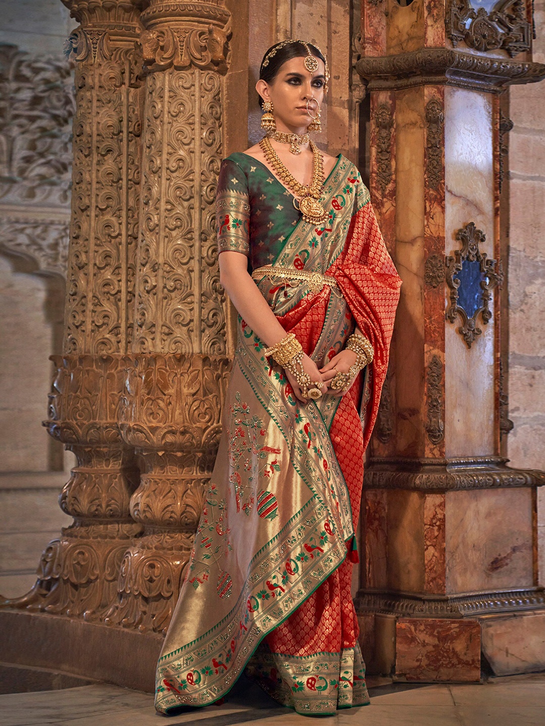 

Mitera Red & Gold-Toned Ethnic Motif Woven Design Silk Zari Paithani Saree