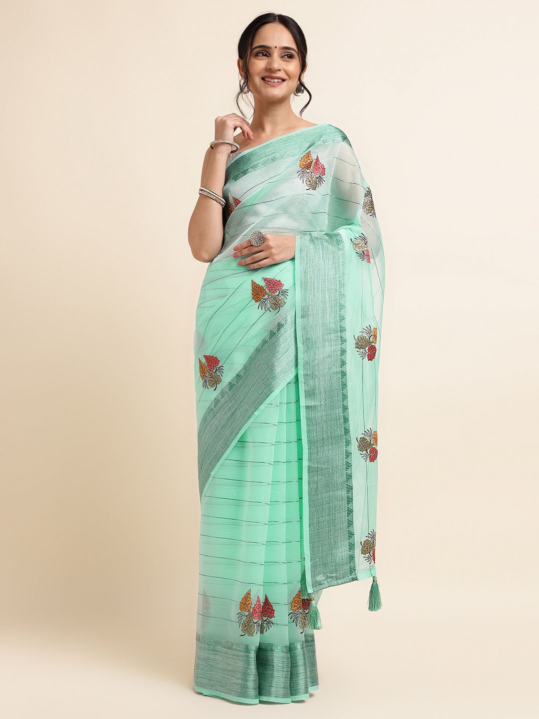 

FABMORA Floral Embroidered Saree, Sea green