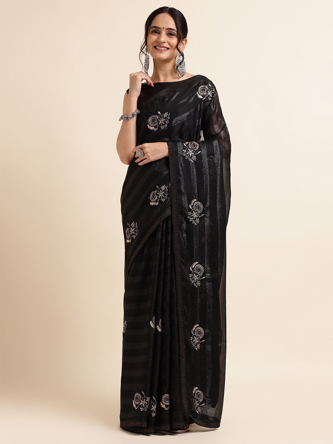 

FABMORA Embellished Embroidered Poly Chiffon Designer Saree, Black