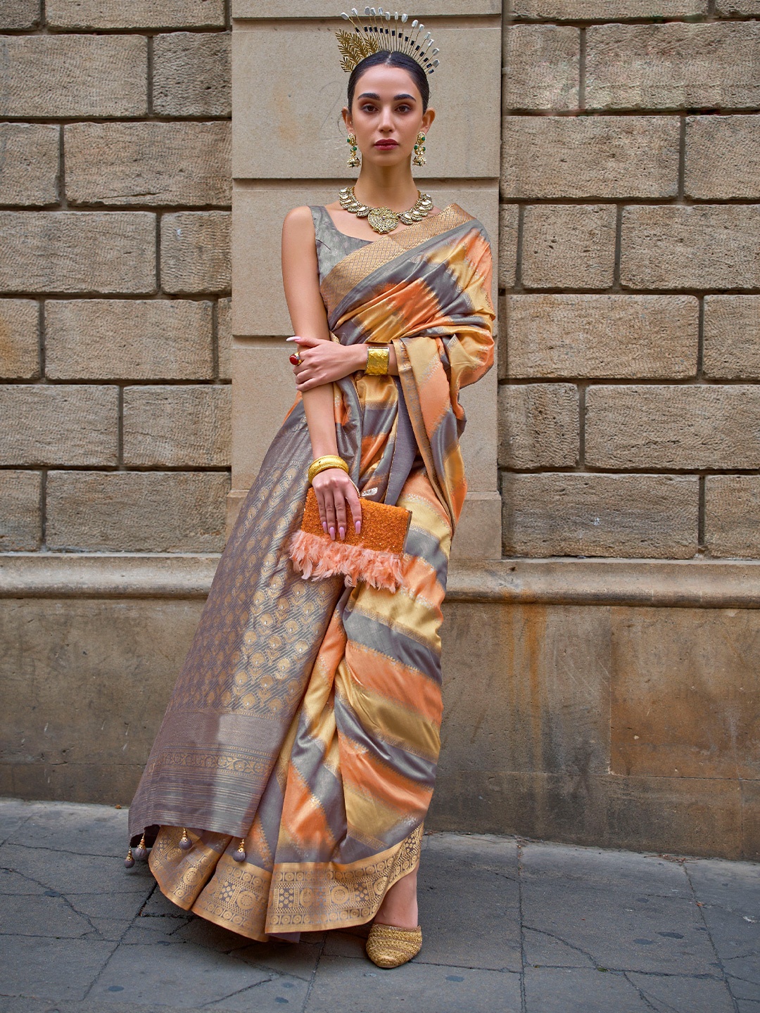

Mitera Grey Ethnic Motifs Woven Design Zari Saree