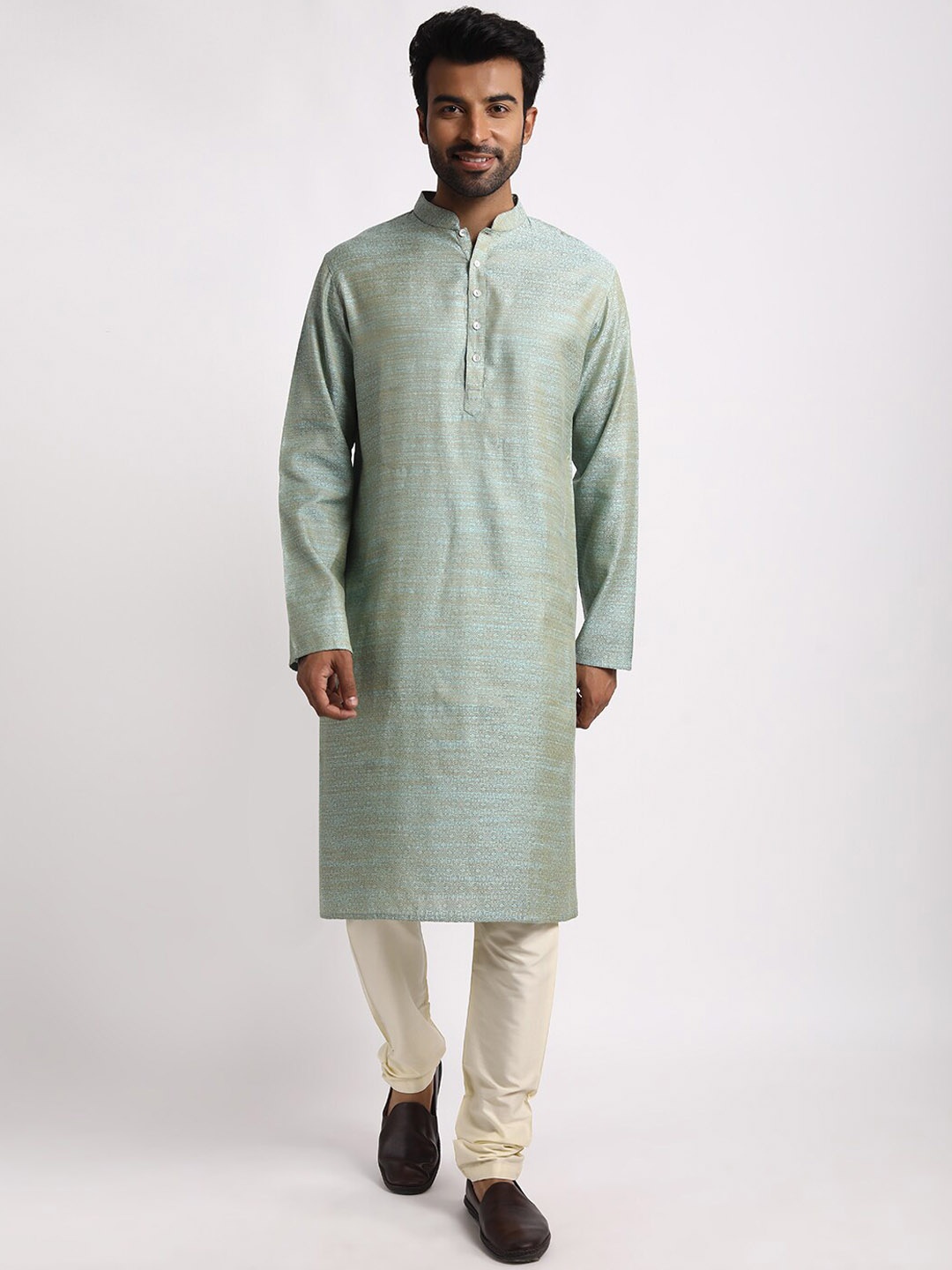 

Streaks & Crosses Ethnic Motifs Woven Design Mandarin Collar Kurta with Pyjamas, Sea green