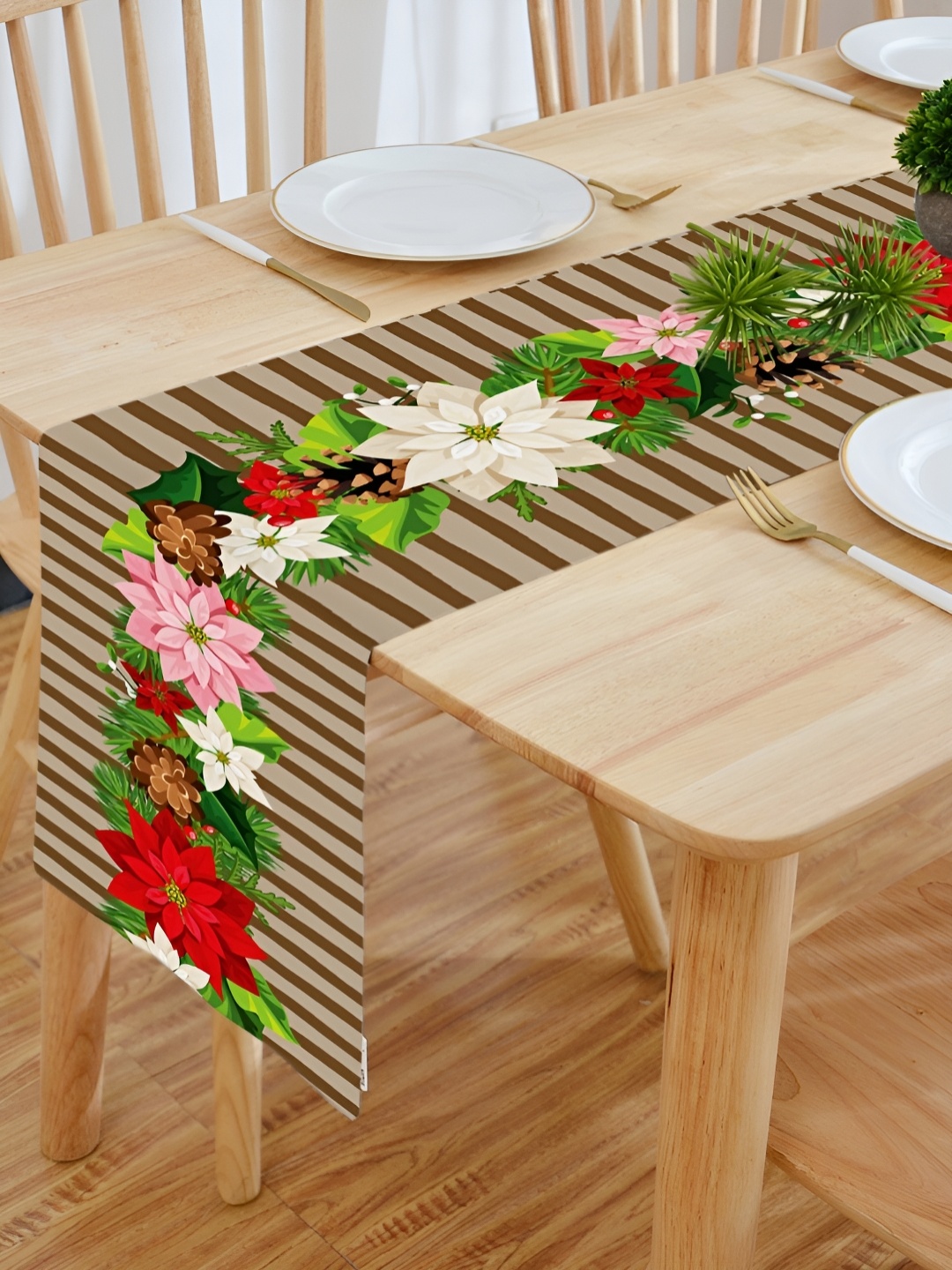 

HOMADORN Beige & Brown Striped Table Runner