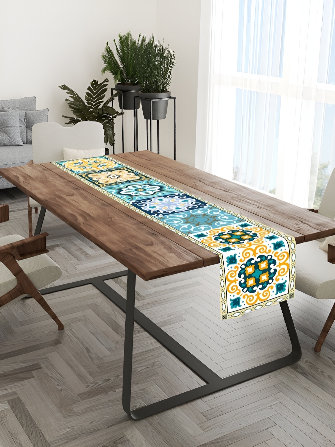 

HOMADORN White & Teal Green Printed Table Runner