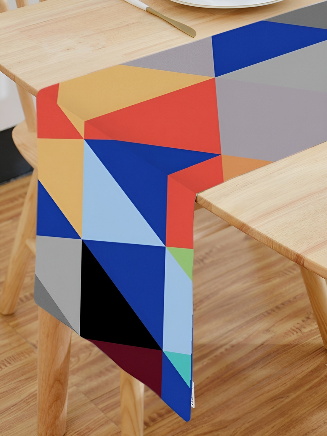 

HOMADORN Blue & Grey Geometric Table Runner