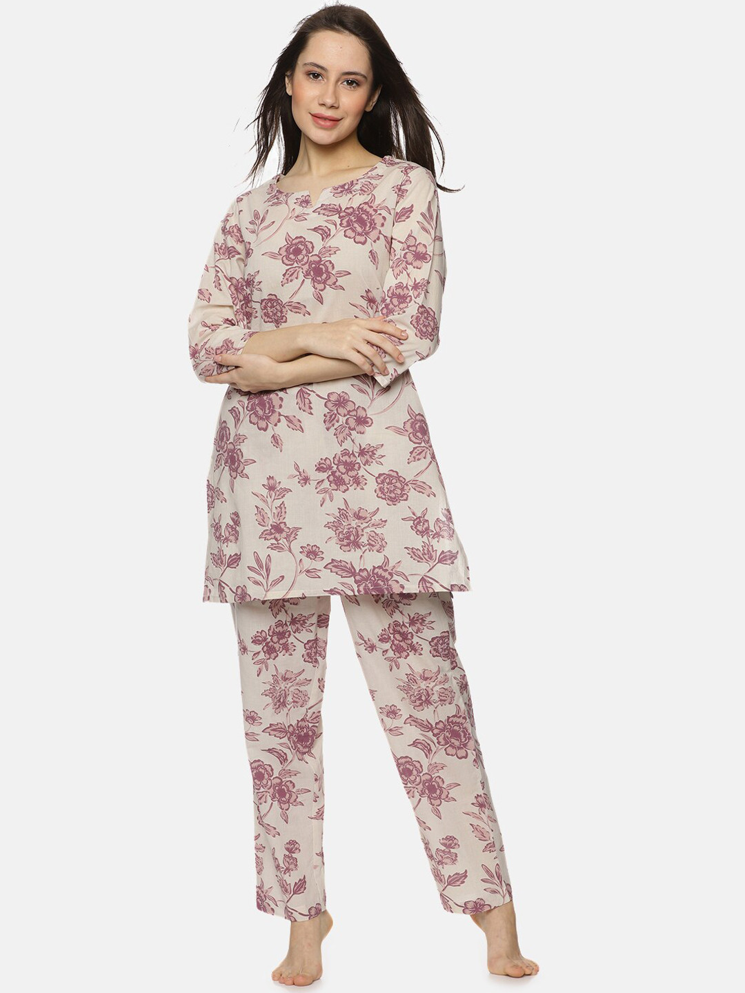 

Palakh Floral Printed Pure Cotton Night Suit, Off white