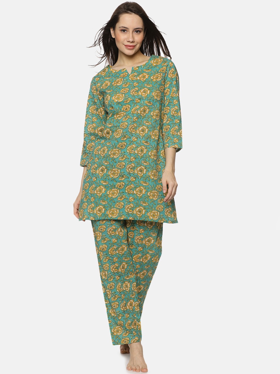

Palakh Floral Printed Pure Cotton Night Suit, Green