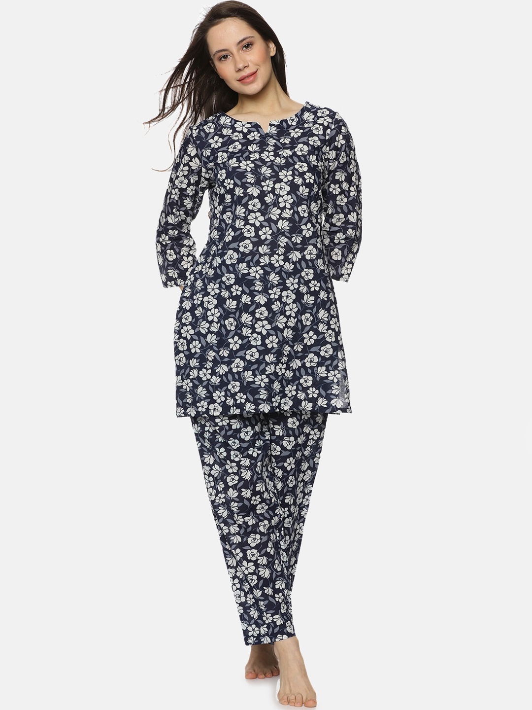

Palakh Floral Printed Pure Cotton Night Suit, Navy blue