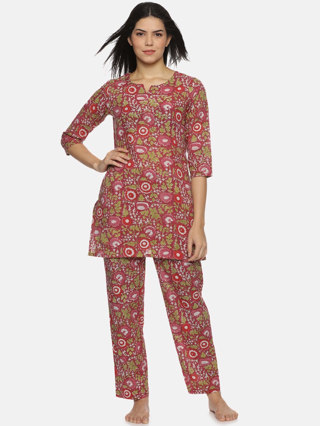 

Palakh Floral Printed Pure Cotton Night suit, Maroon